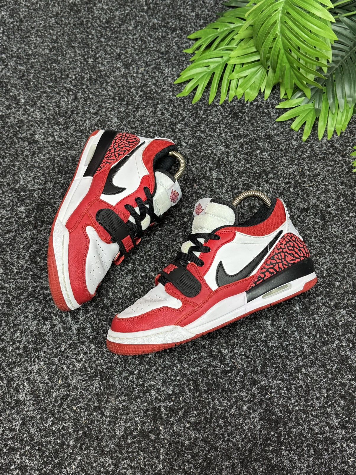 Jordan Brand Nike Air Jordan Legacy 312 Low Size 38,5 US 6 UK 5 Size US 6 / IT 36 - 9 Thumbnail