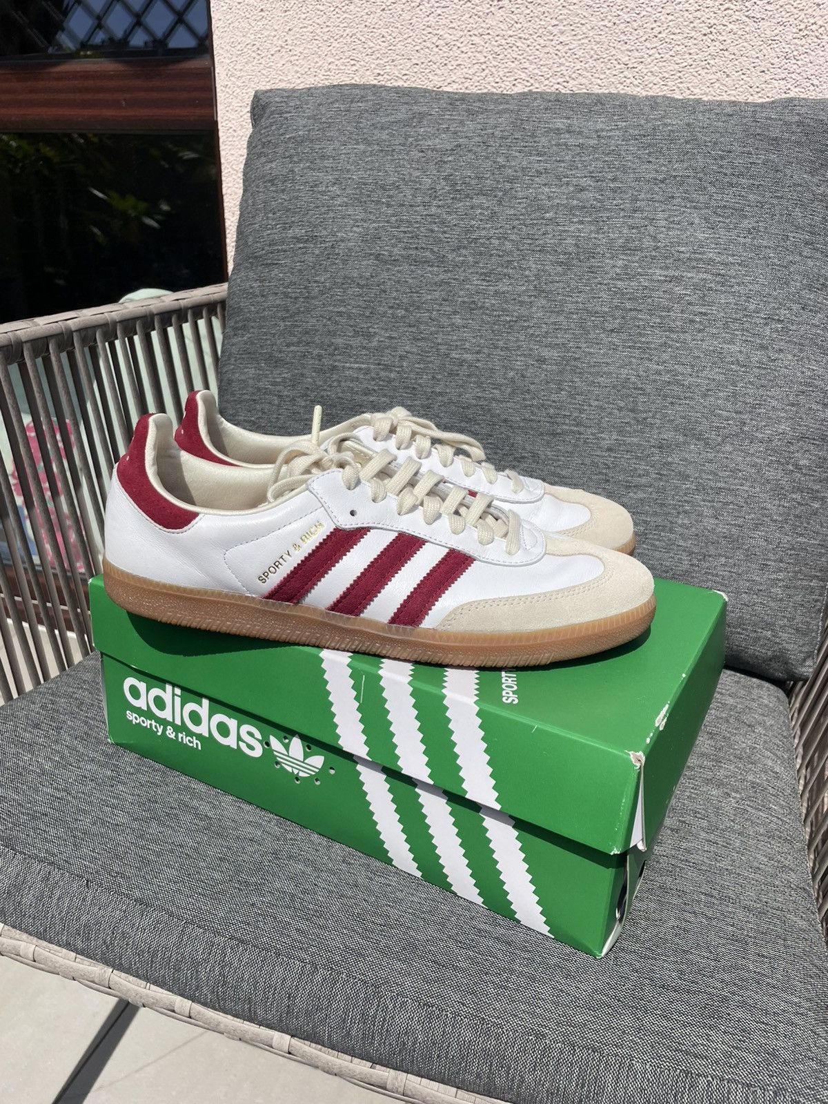 Vintage Retro Old Money Adidas Samba Burgundy