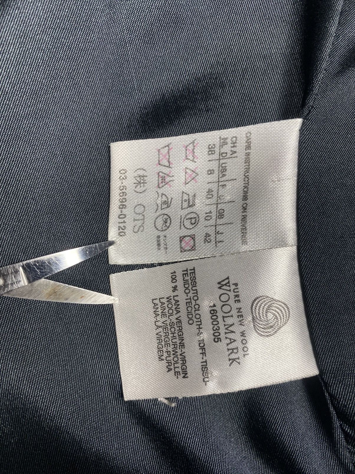 Max Mara Max Mara Black Virgin Wool Blazer Made in Italy Size M / US 6-8 / IT 42-44 - 13 Thumbnail