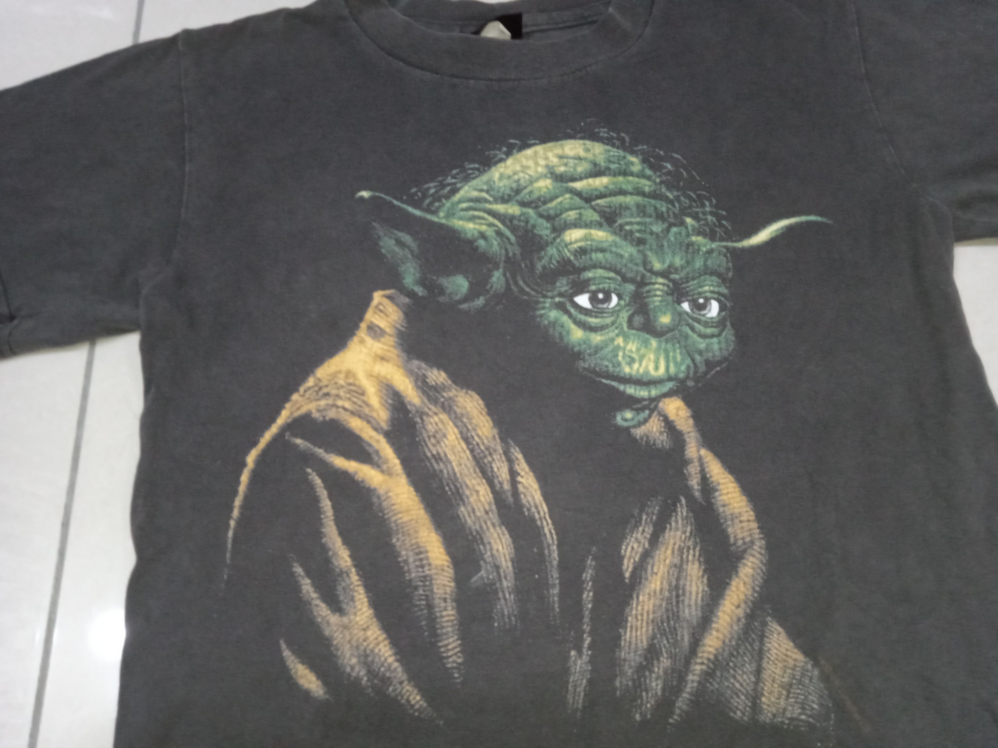 Star Wars Vintage 90s Star Wars Yoda T Shirt Distressed Baby Tee Size US XXS / EU 40 - 6 Thumbnail