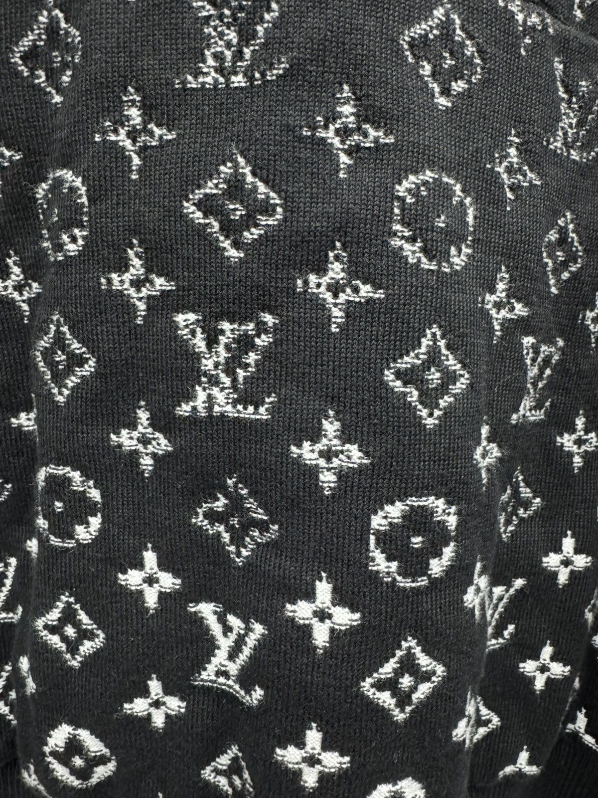 Louis Vuitton Monogram Gradient Hoodie Size US M / EU 48-50 / 2 - 3 Thumbnail