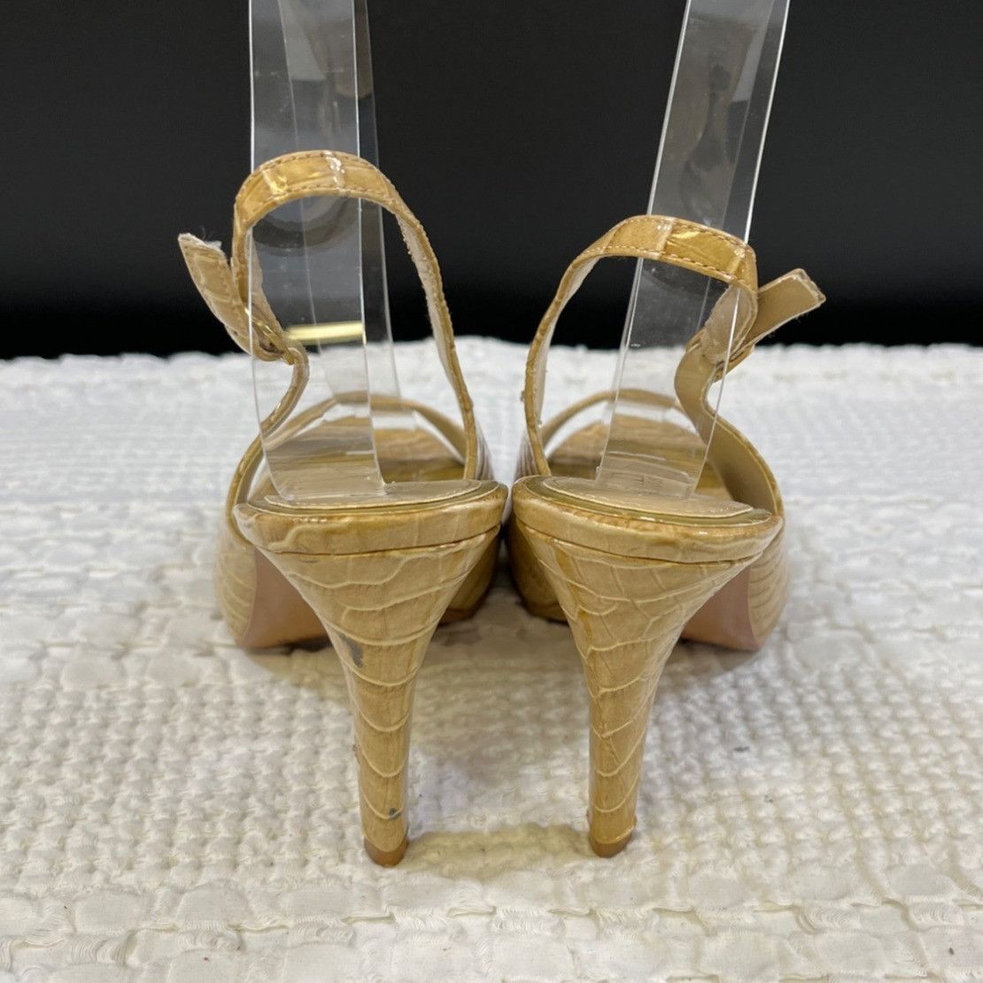 Lauren Ralph Lauren Lauren Ralph Lauren Women's Cream Shoes/Heels Sz 7.5M SKU 47 Size US 7.5 / IT 37.5 - 2 Thumbnail