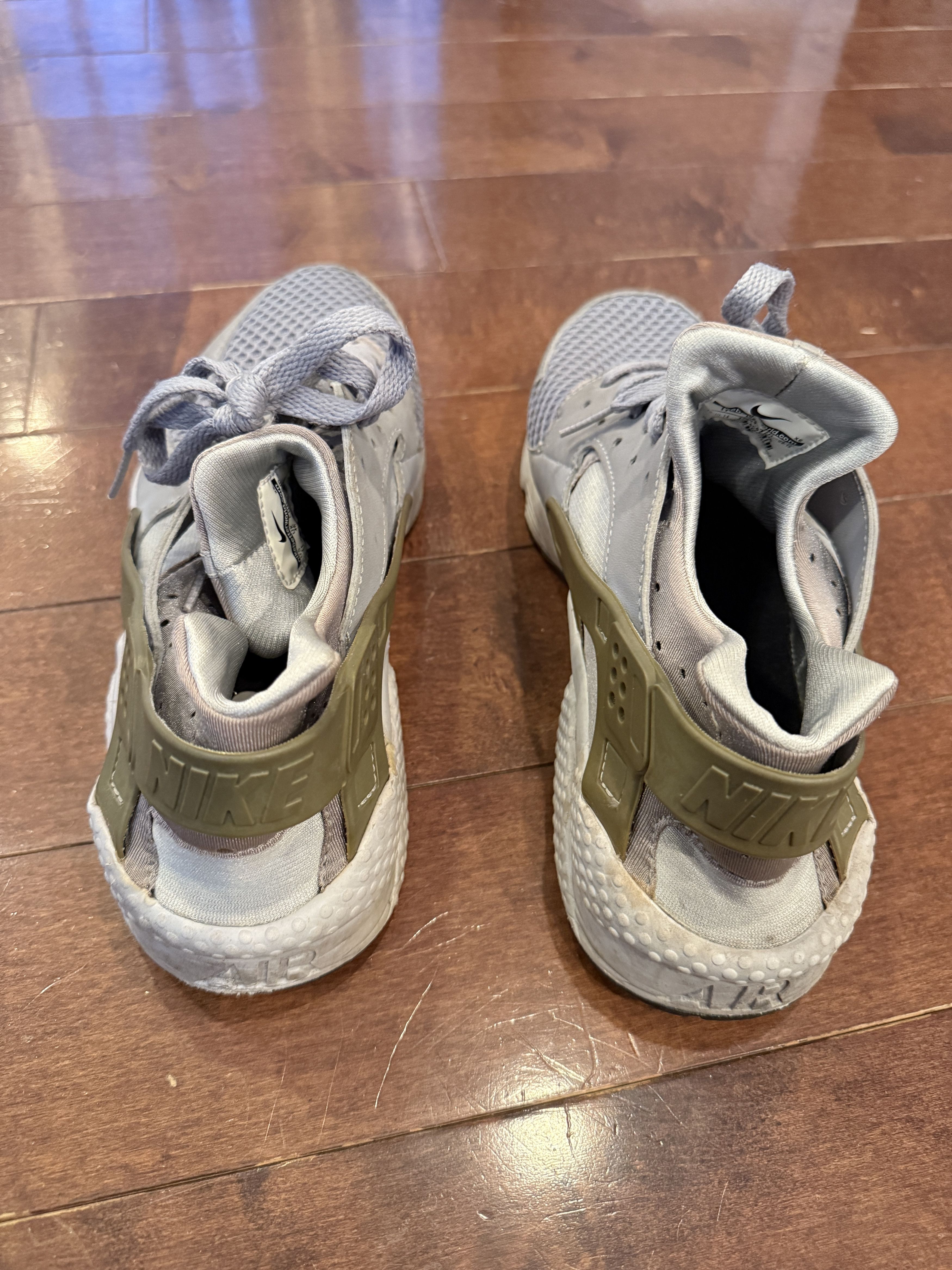 Nike Nike Nike Air Huarache Wolf Grey Size 11 Used. Size US 11 / EU 44 - 4 Thumbnail