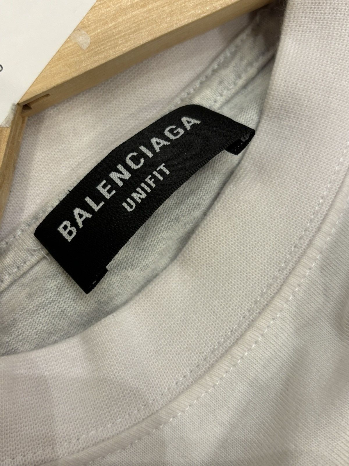 Balenciaga Balenciaga 2022 Upside Down Tee Size US L / EU 52-54 / 3 - 3 Thumbnail