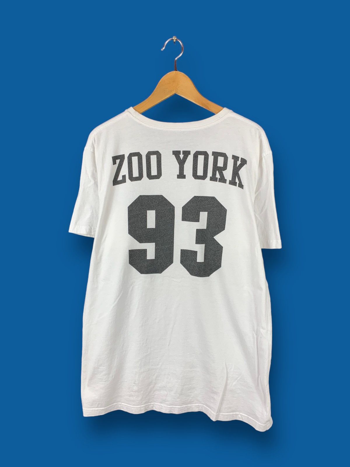 Zoo York Steals! Zoo York Skate Streetwear Tee Big Logo Backhit Size US L / EU 52-54 / 3 - 1 Thumbnail