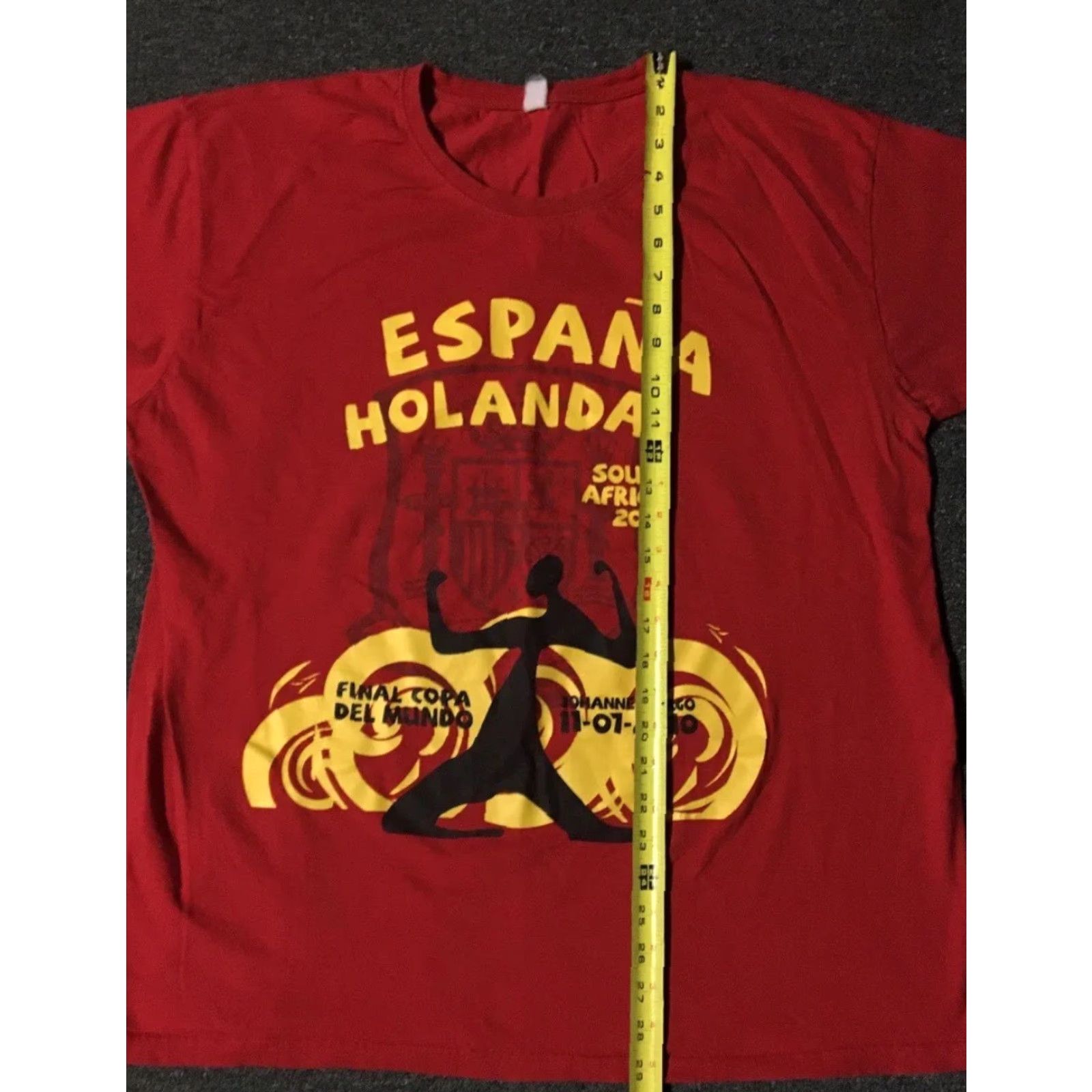 Vintage VINTAGE World Cup 2010 Finals Netherlands Vs Spain Shirt XL Football FIFA Red Men T-Shirt USA 80s 90s Retro Sports Team Soccer Size US XL / EU 56 / 4 - 4 Thumbnail