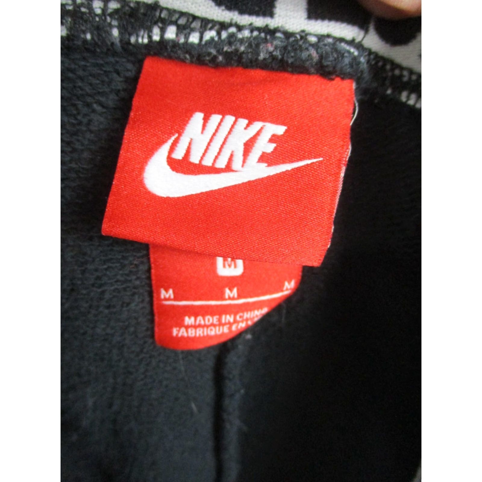 Nike Nike Sweatpants Mens M Black Joggers Fleece Cuffed AA1553-010 Swoosh Logo Pockets Drawstring Elastic Waist 29in Inseam Size US 31 - 7 Thumbnail