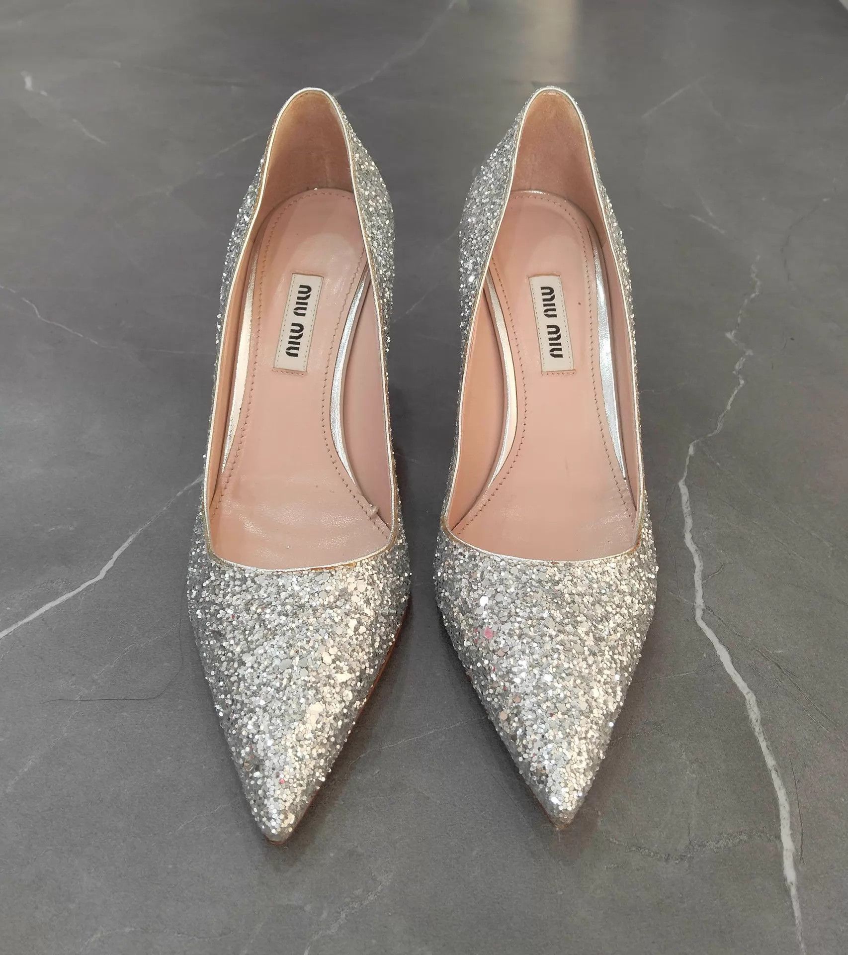 Miu Miu MIU MIU Women's Sequin Pointed Toe 5cm Silver Heels 35 Size US 4.5 / IT 34.5 - 4 Thumbnail