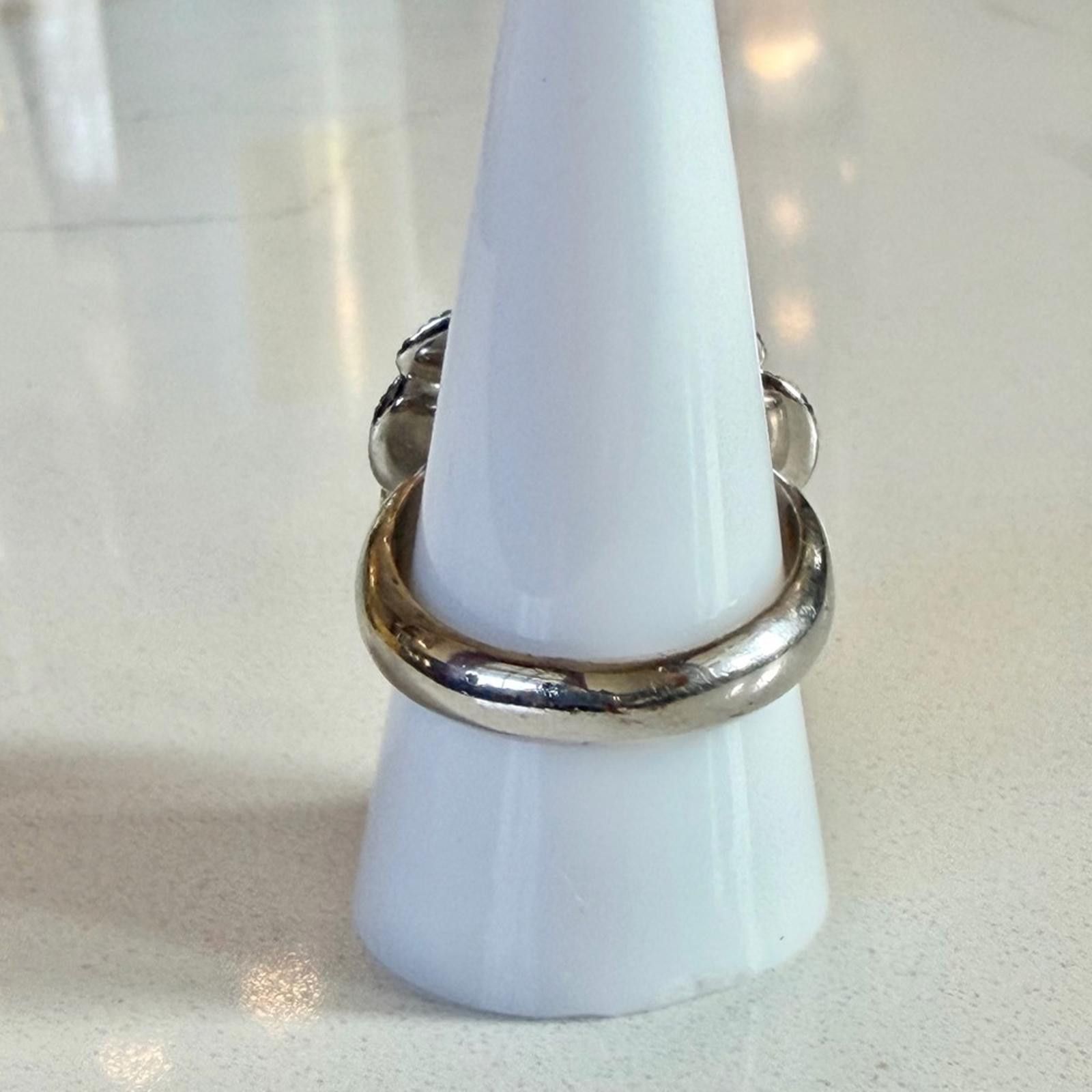 Vintage Stunning Crystal Flower CC Style Statement Ring Sz 9.5 Size ONE SIZE - 3 Thumbnail