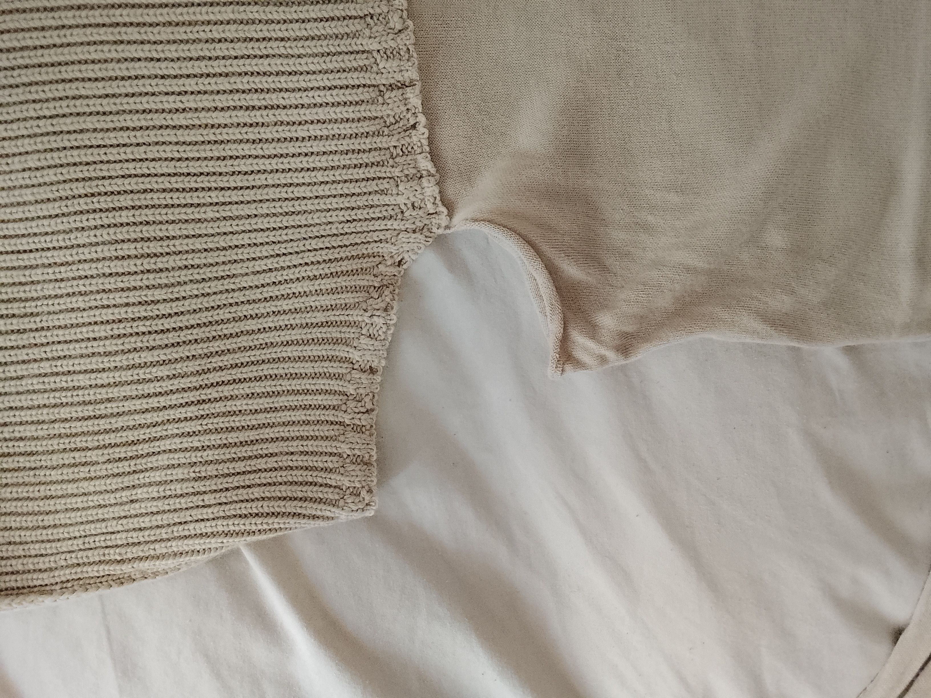MM6 Authentic MM6 Maison Margiela deconstructed top Size US L / EU 52-54 / 3 - 2 Thumbnail