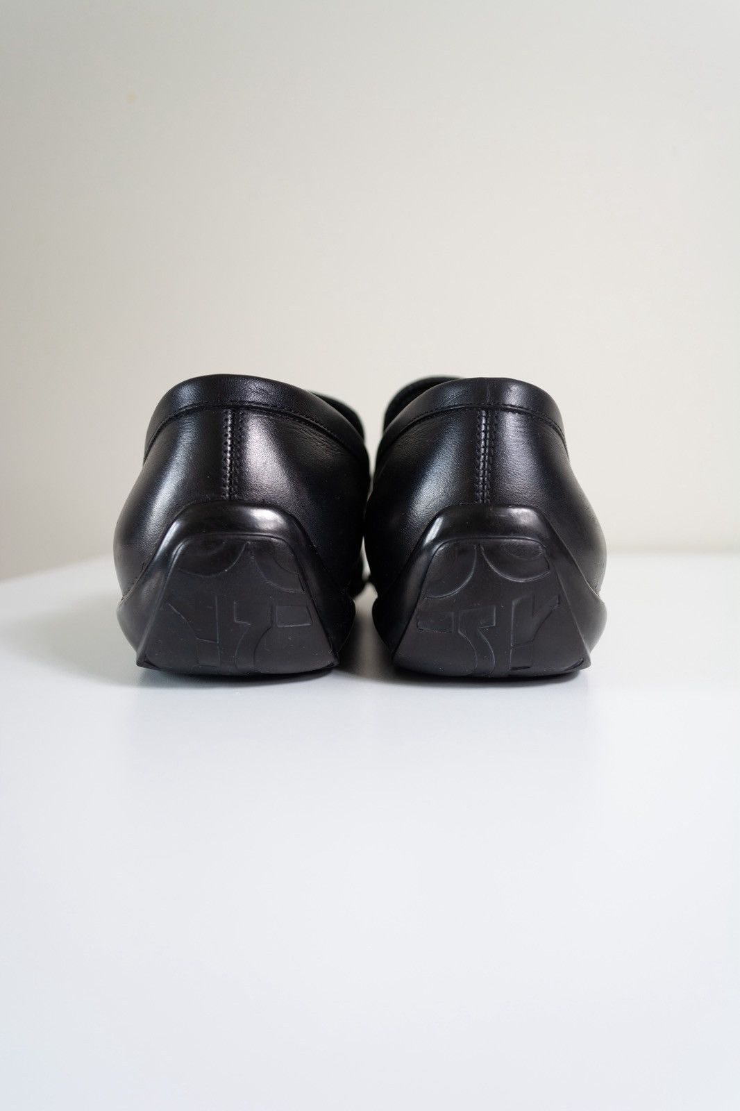 Salvatore Ferragamo Salvatore Ferragamo leather loafers shoes Size US 8 / EU 41 - 7 Thumbnail