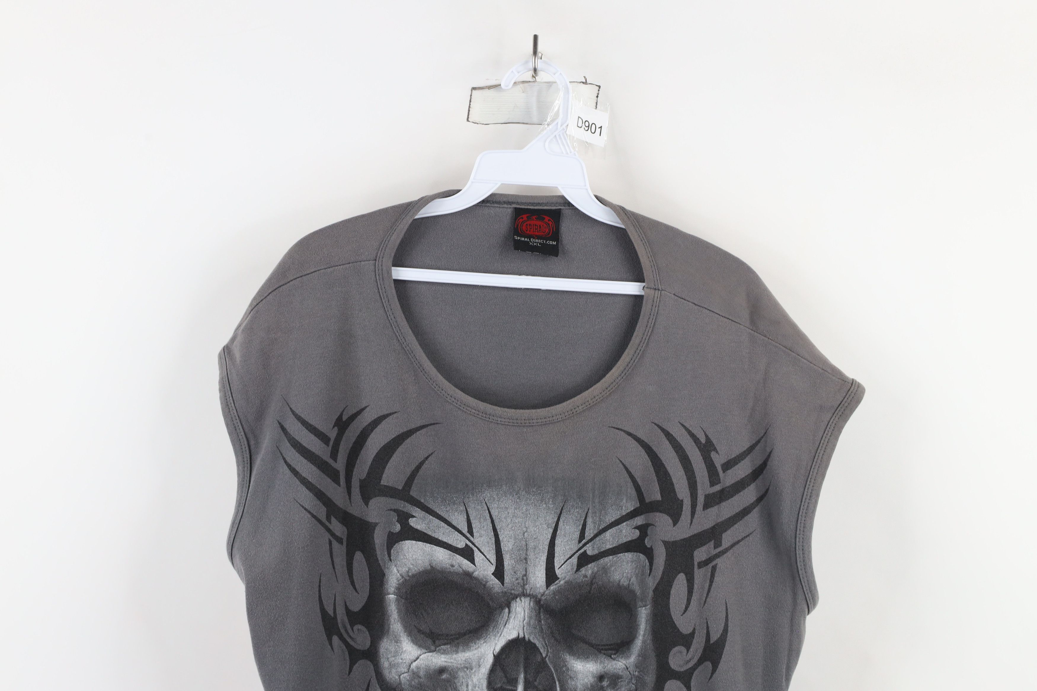Vintage Vintage Y2K Streetwear Skeleton Tribal Sleeveless T-Shirt Size US XXL / EU 58 / 5 - 2 Thumbnail