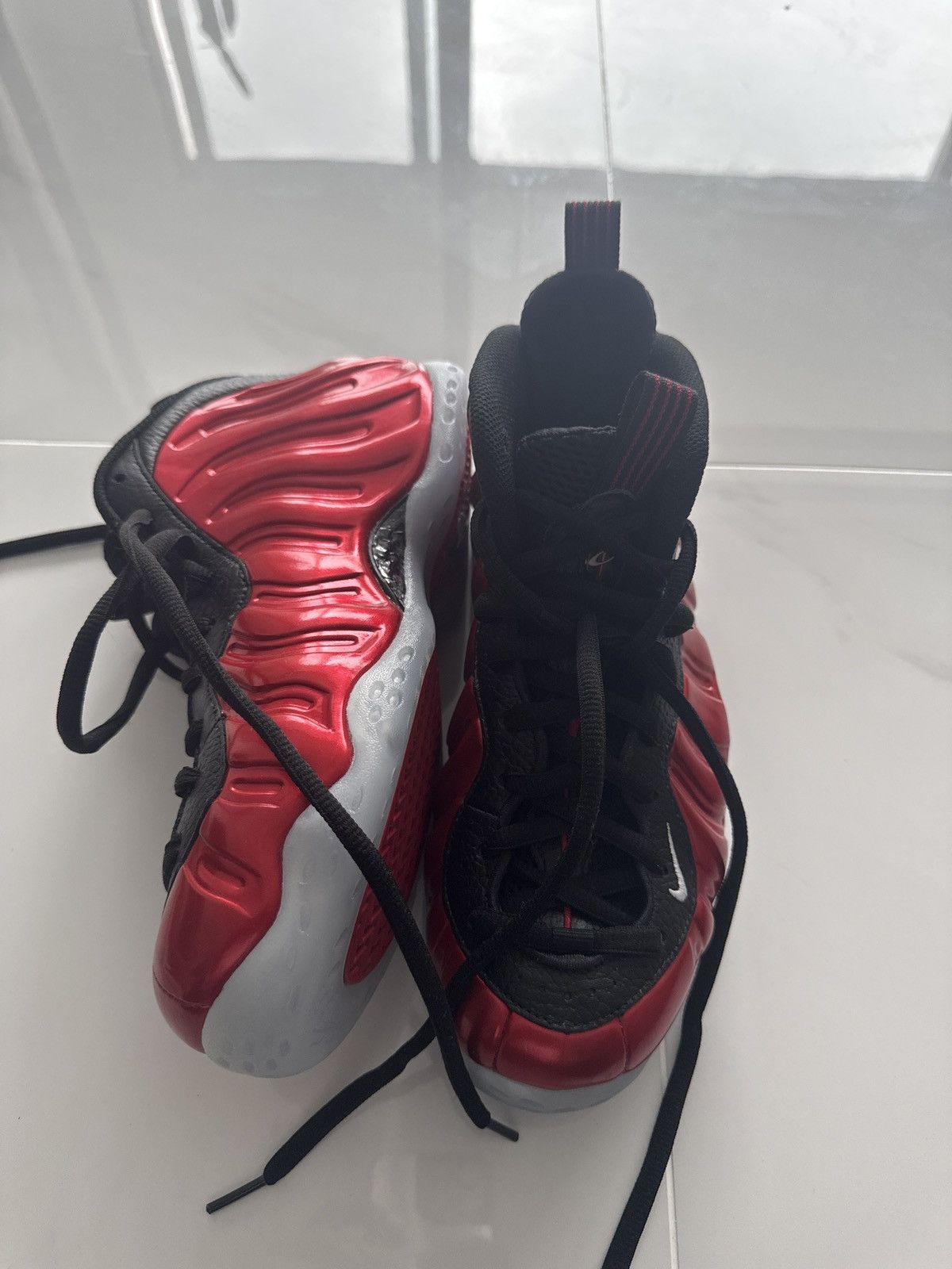 Nike Nike Foam Posites red Size US 9 / EU 42 - 2 Thumbnail