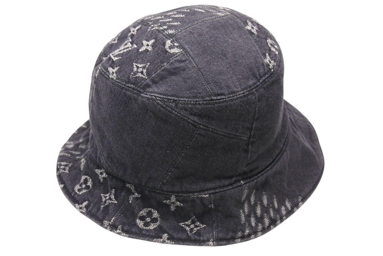 LOUIS VUITTON Hat NIGO Bonnet Damier Giant Wave Monogram Size 58