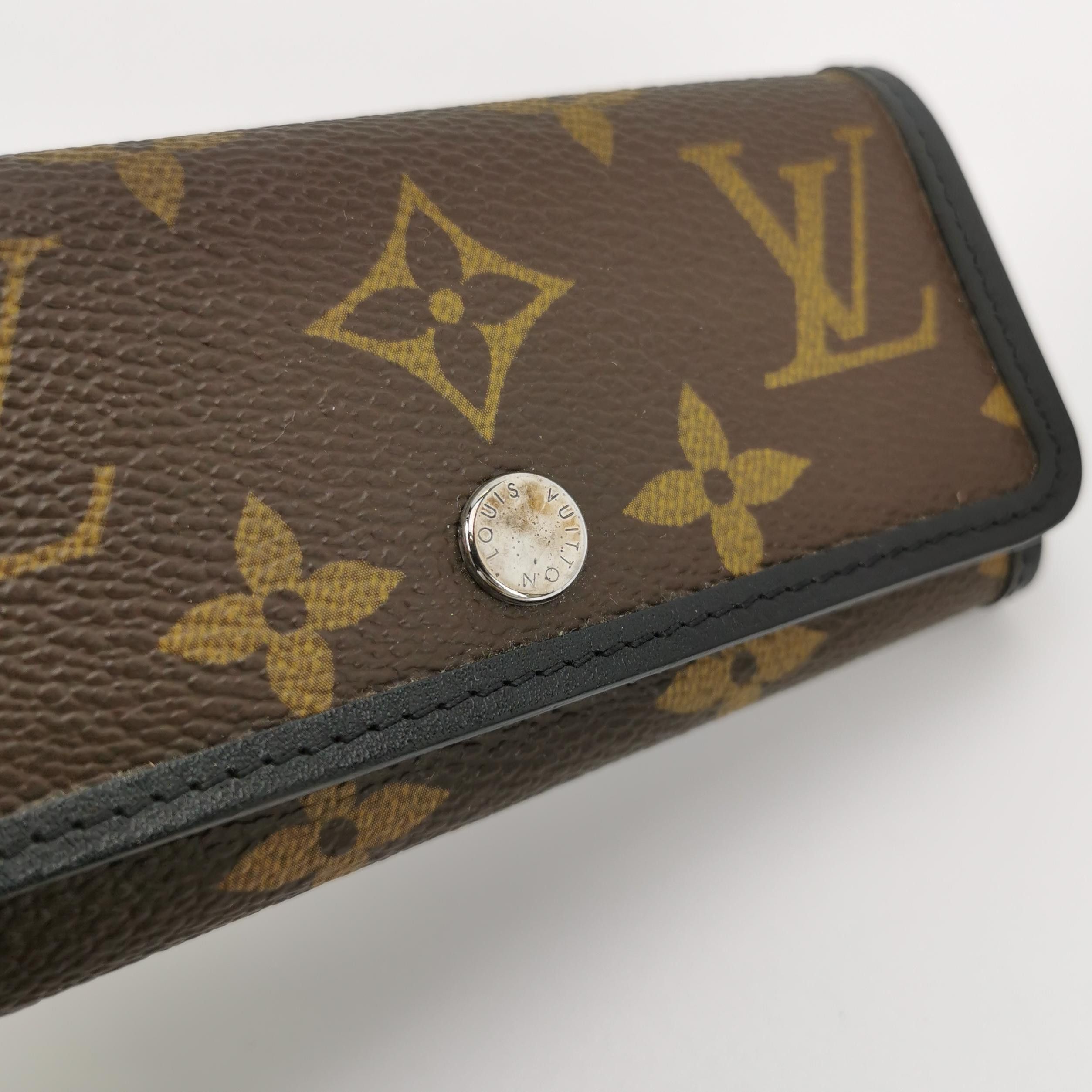 Louis Vuitton Louis Vuitton (LV) Monogram print snap key bag -y2506 Size ONE SIZE - 6 Thumbnail