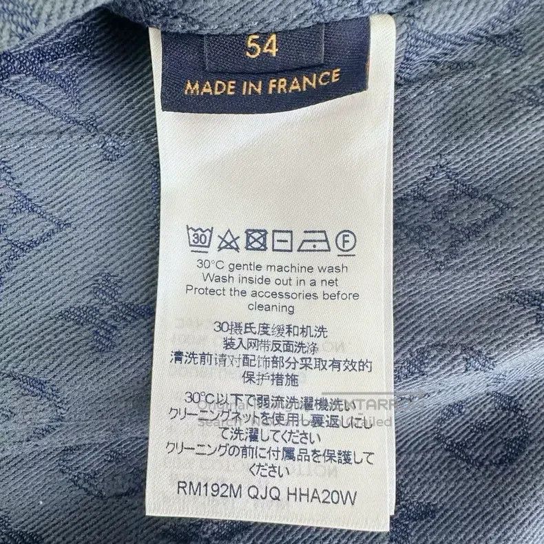 Louis Vuitton Louis Vuitton Monogram embossed dark print full-print Logo Size US L / EU 52-54 / 3 - 4 Thumbnail
