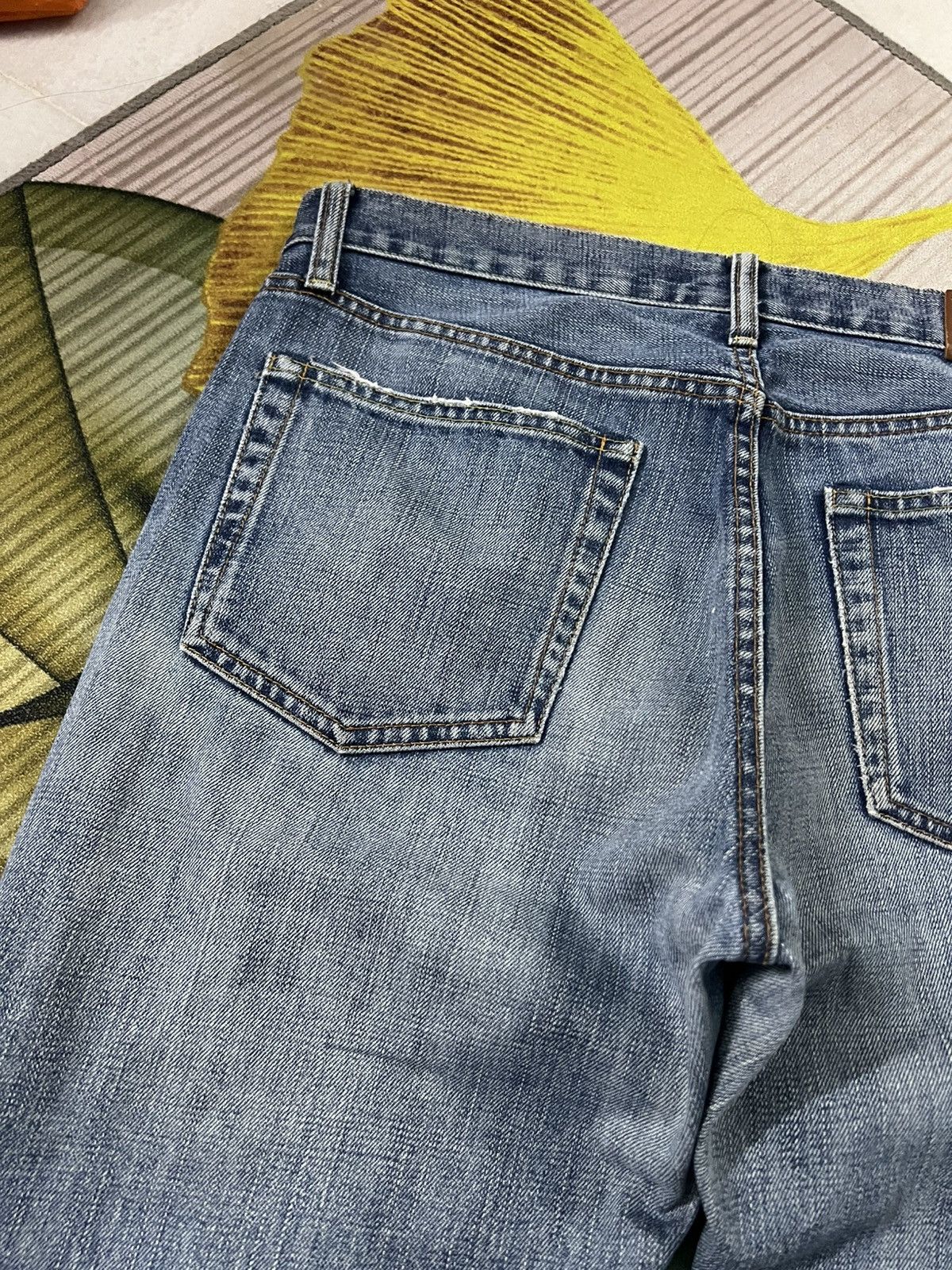Japanese Brand 💥Flare💥Vintage Uniqlo B-002 light Wash Jean Size US 34 / EU 50 - 18 Thumbnail