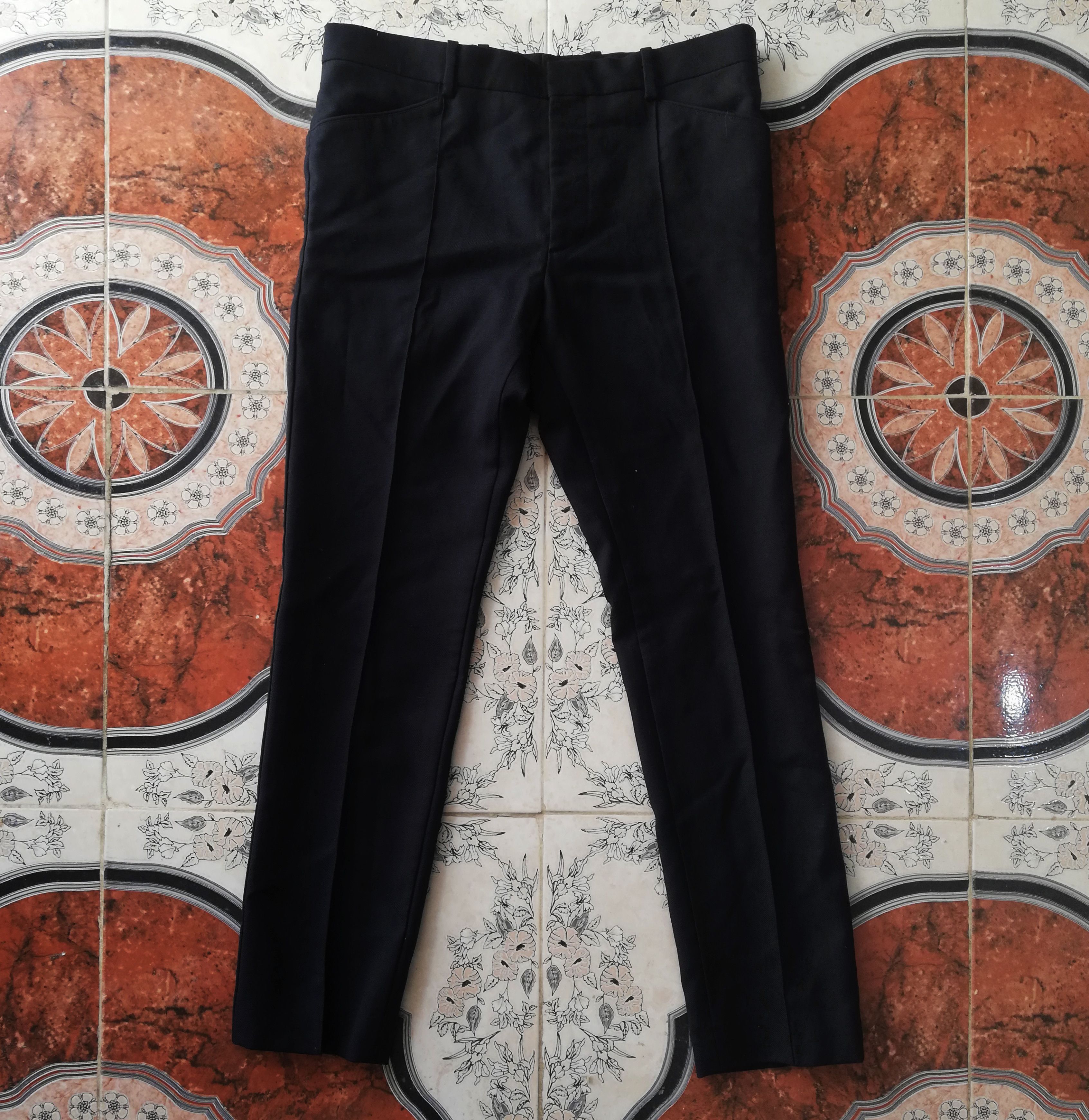 image of Balenciaga Wool Pleated Made In Italy Dress Pants in Black, Men's (Size 30)