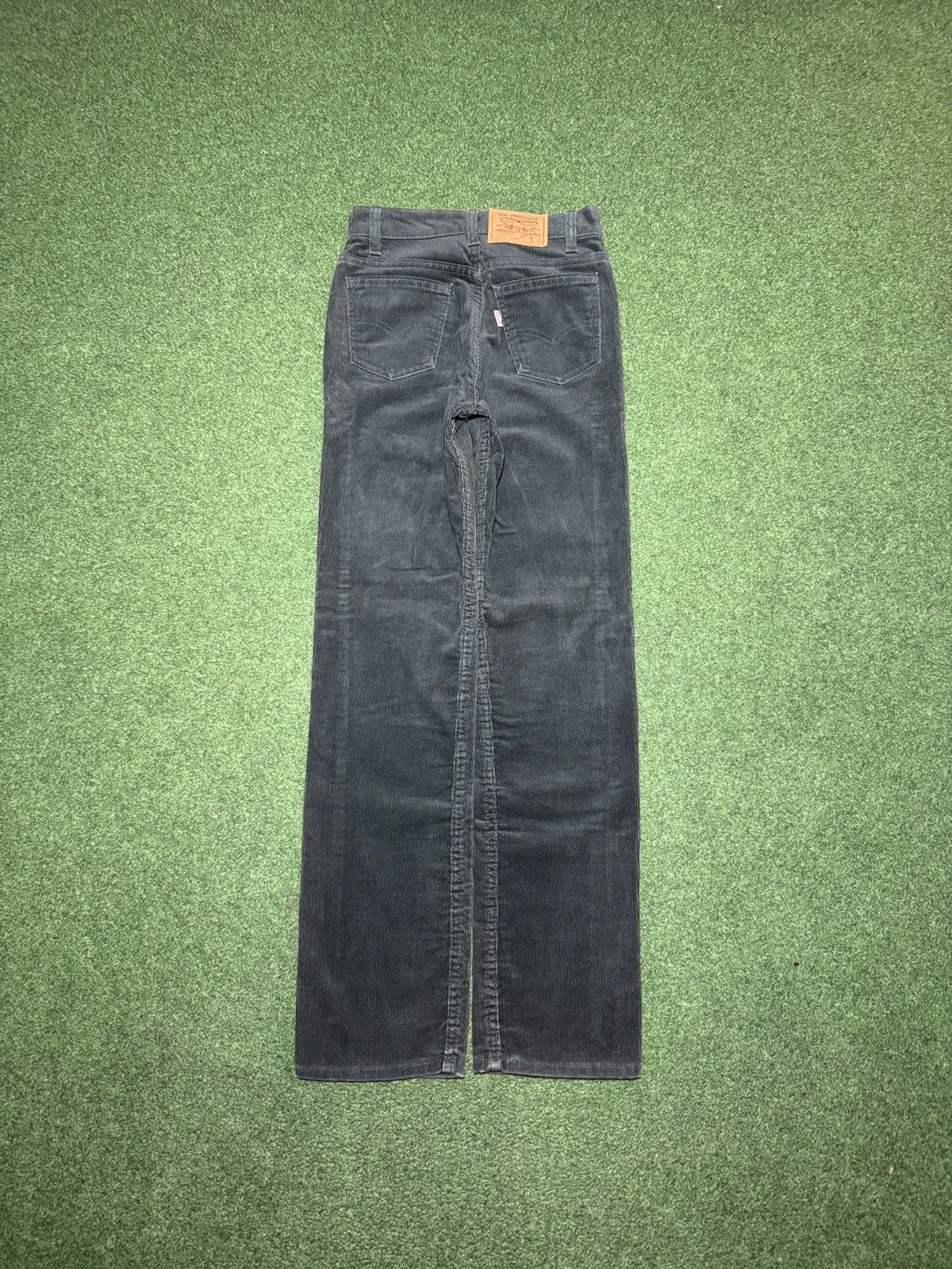 Levi's Vintage Clothing Vintage 70s Levi’s Student Retro Green Corduroy 25x30 Pants Size US 26 / EU 42 - 1 Thumbnail