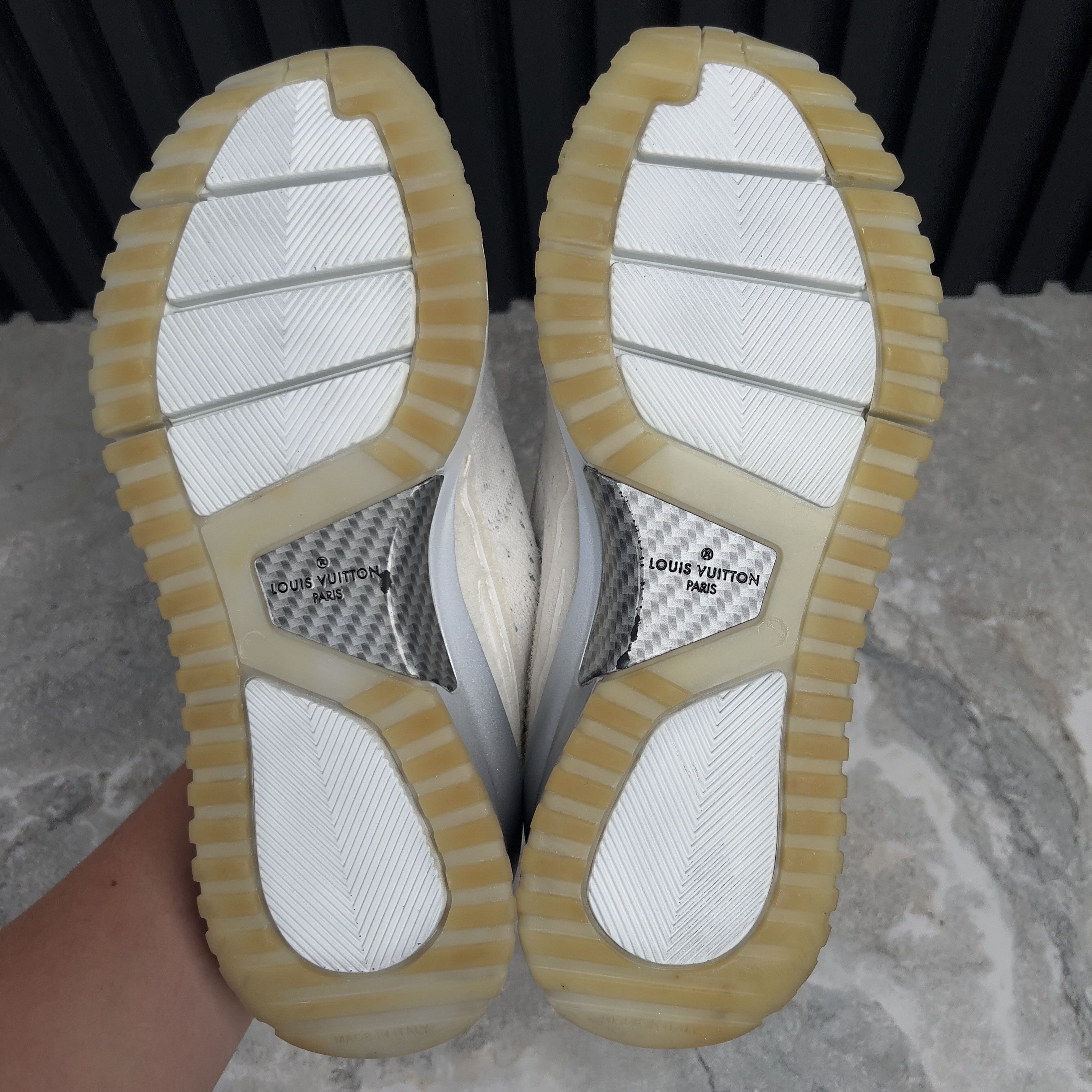 Louis Vuitton Louis Vuitton V.N.R. Logo Sneakers Knit Fabric Size US 8 / EU 41 - 10 Thumbnail