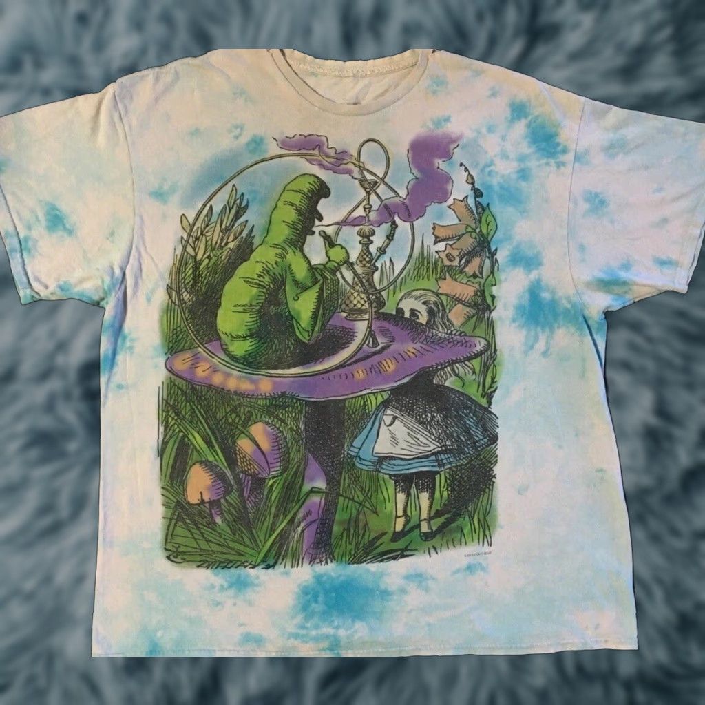 Liquid Blue Grateful Dead Liquid Blue Alice In Wonderland Faded Distressed Mushroom Shirt 2XL Short Sleeve Graphic Tee Men blue 60s 70s Hippie Psychedelic Vintage Size US XXL / EU 58 / 5 - 1 Thumbnail