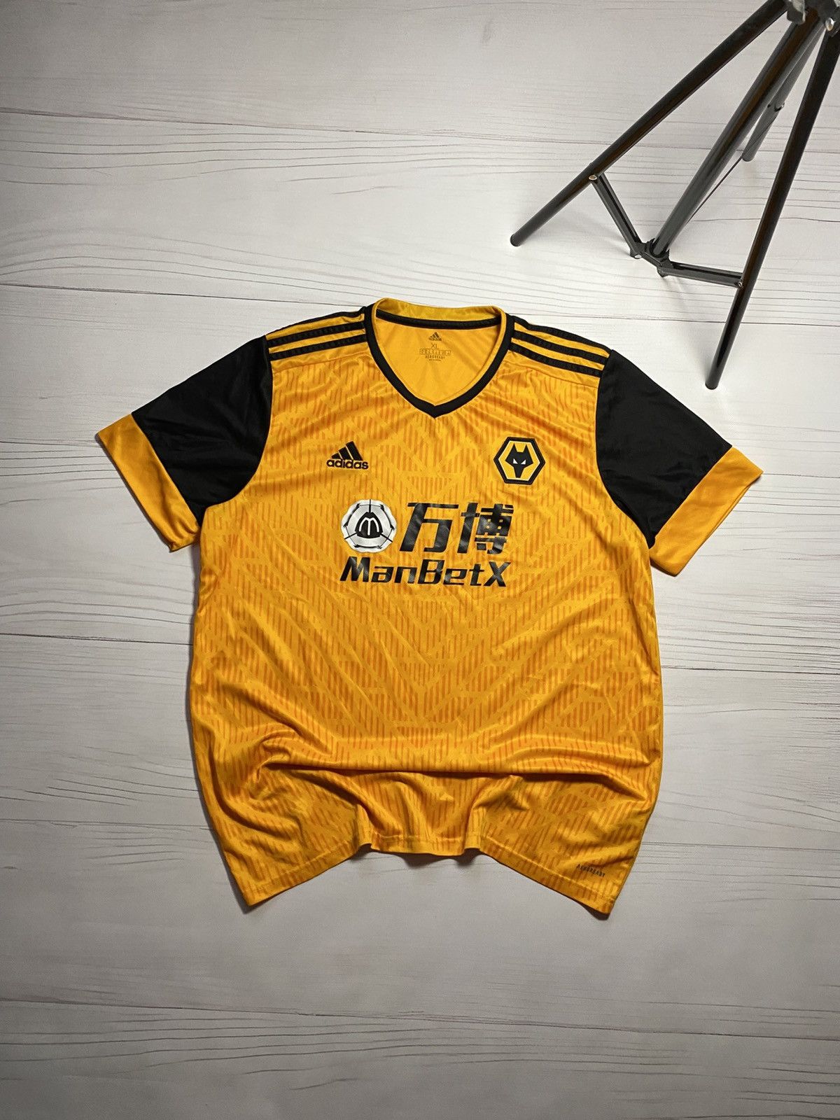 Adidas Adidas Wolverhampton Wanderers 2020/21 home soccer jersey Size US XL / EU 56 / 4 - 1 Thumbnail