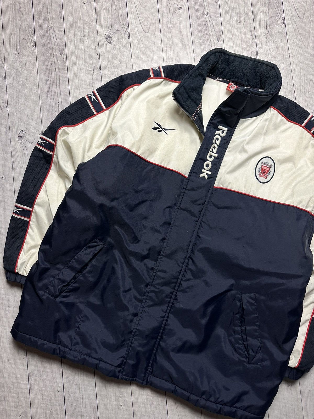 Reebok Vintage Reebok Liverpool soccer parka jacket size XL logo Size US XL / EU 56 / 4 - 3 Thumbnail