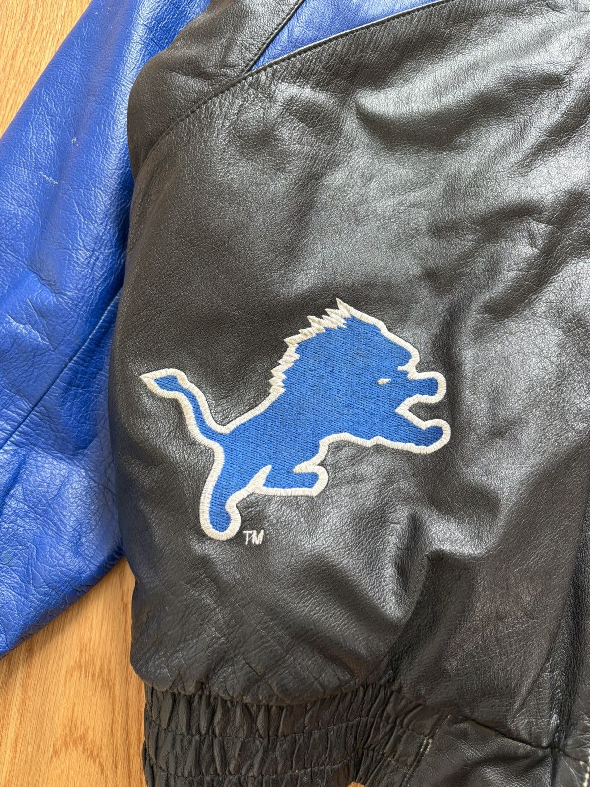 Logo Athletic Detroit Lions Logo 7 Sharktooth VTG 90s Leather Jacket L Size US L / EU 52-54 / 3 - 9 Thumbnail