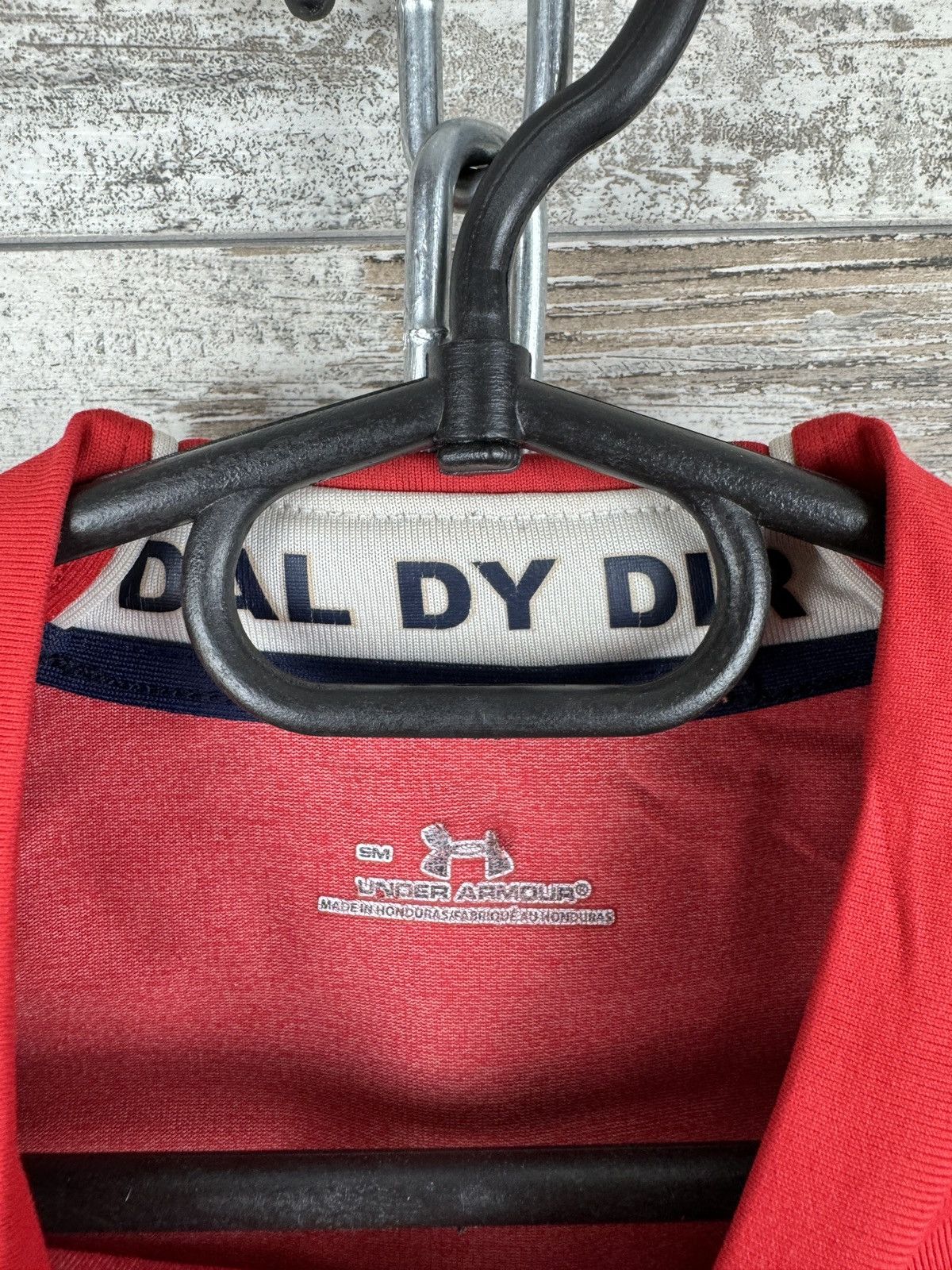Under Armour Mens Vintage Wales Henson 12 Home rugby union shirt jersey Size US S / EU 44-46 / 1 - 8 Thumbnail