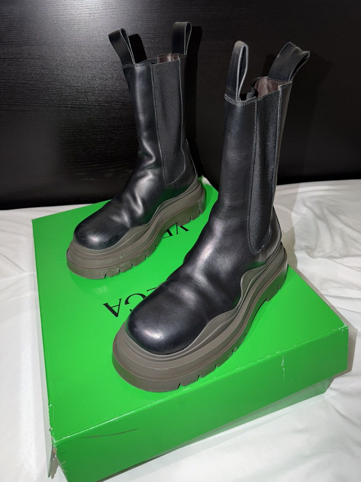 Bottega Veneta Bottega Veneta Tire Boots Size US 9 / EU 42 - 2 Thumbnail