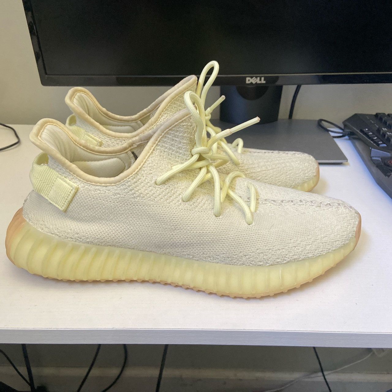 Adidas Yeezy 350 butters Size US 9.5 / EU 42-43 - 2 Thumbnail