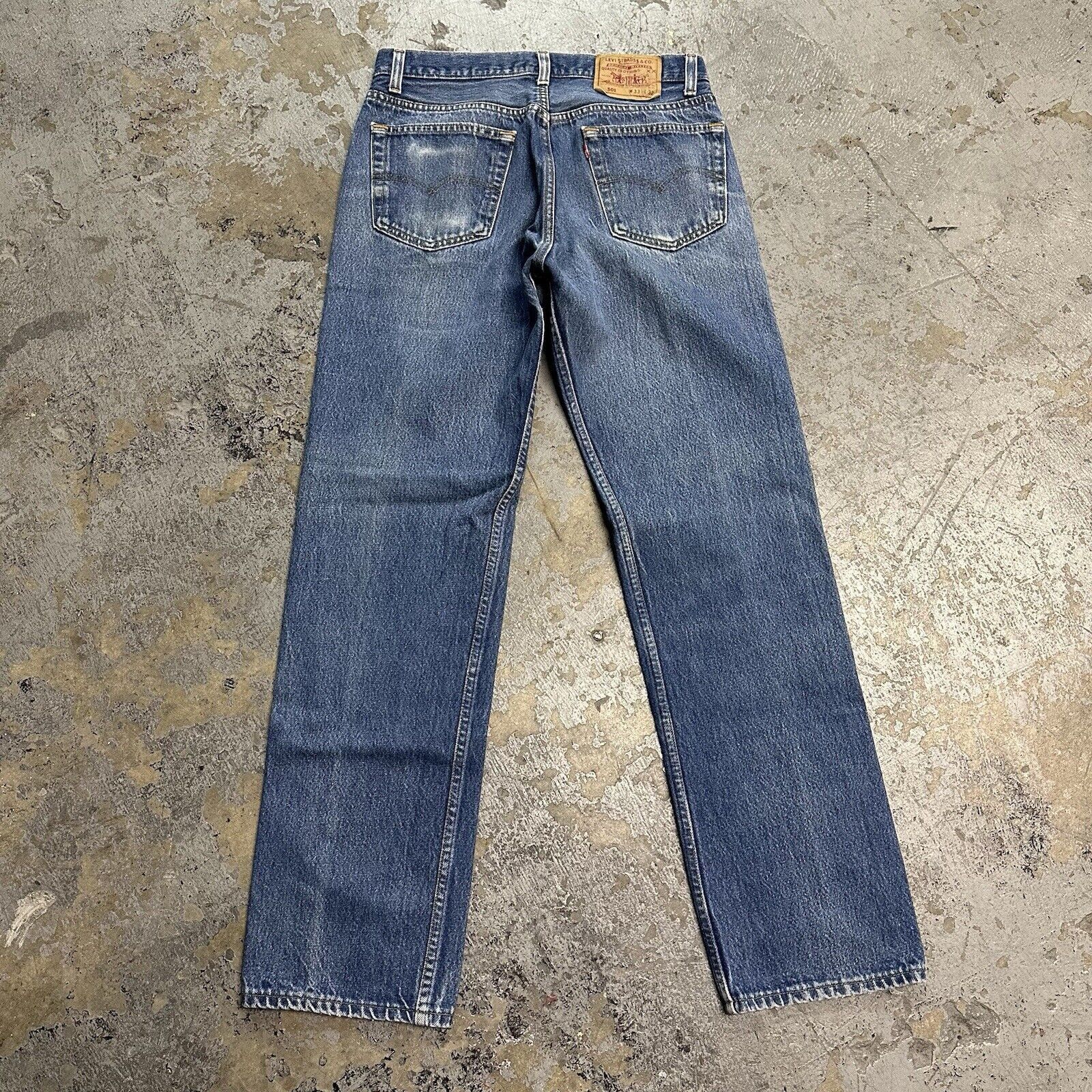 Levi's × Vintage Vintage 90s Levi’s 501 Straight Faded Blue Denim Jeans 33x32 Size US 33 - 4 Thumbnail