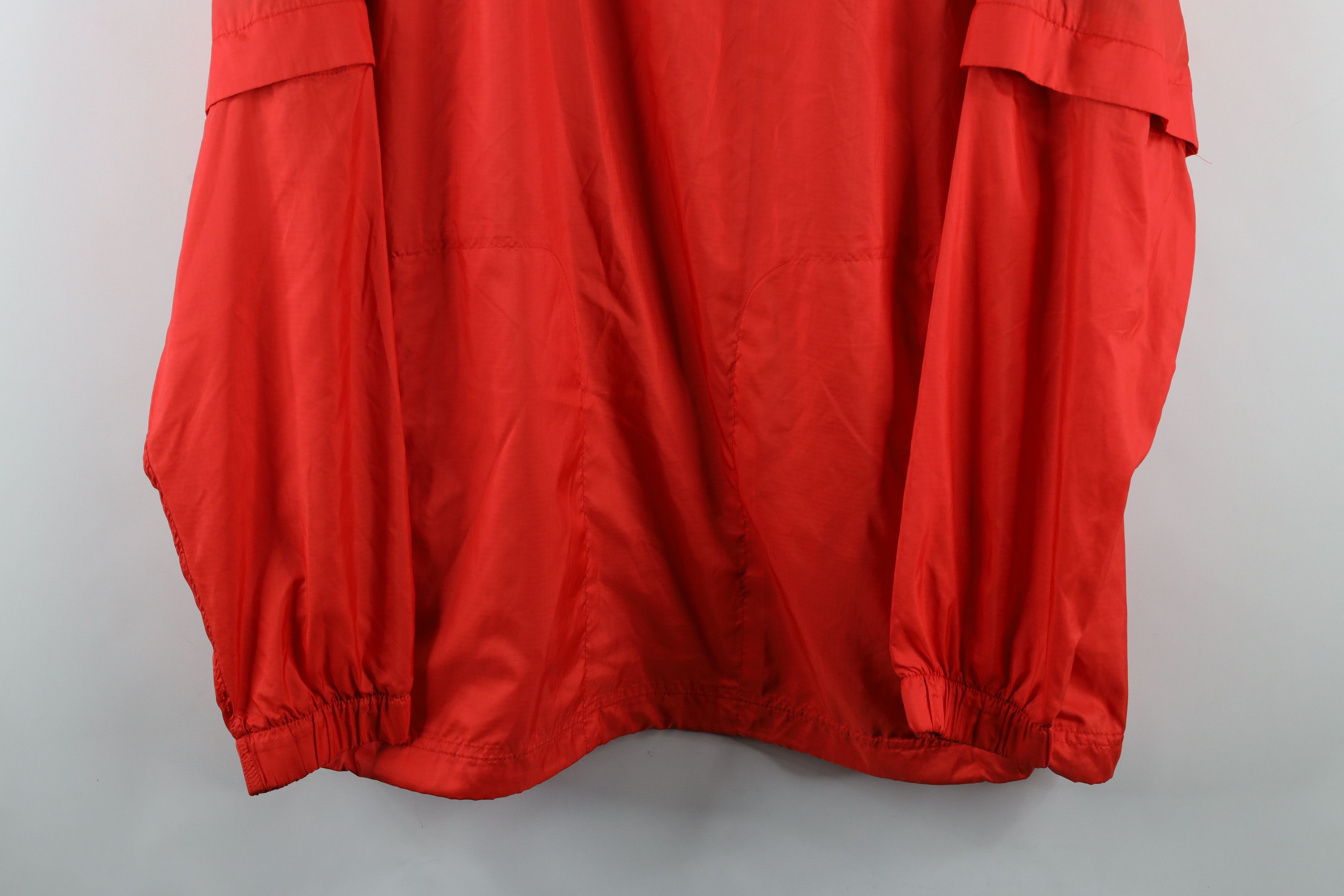Nike × Vintage Nike Golf Button Off Sleeves Lightweight Windbreaker Jacket Size US XL / EU 56 / 4 - 3 Thumbnail