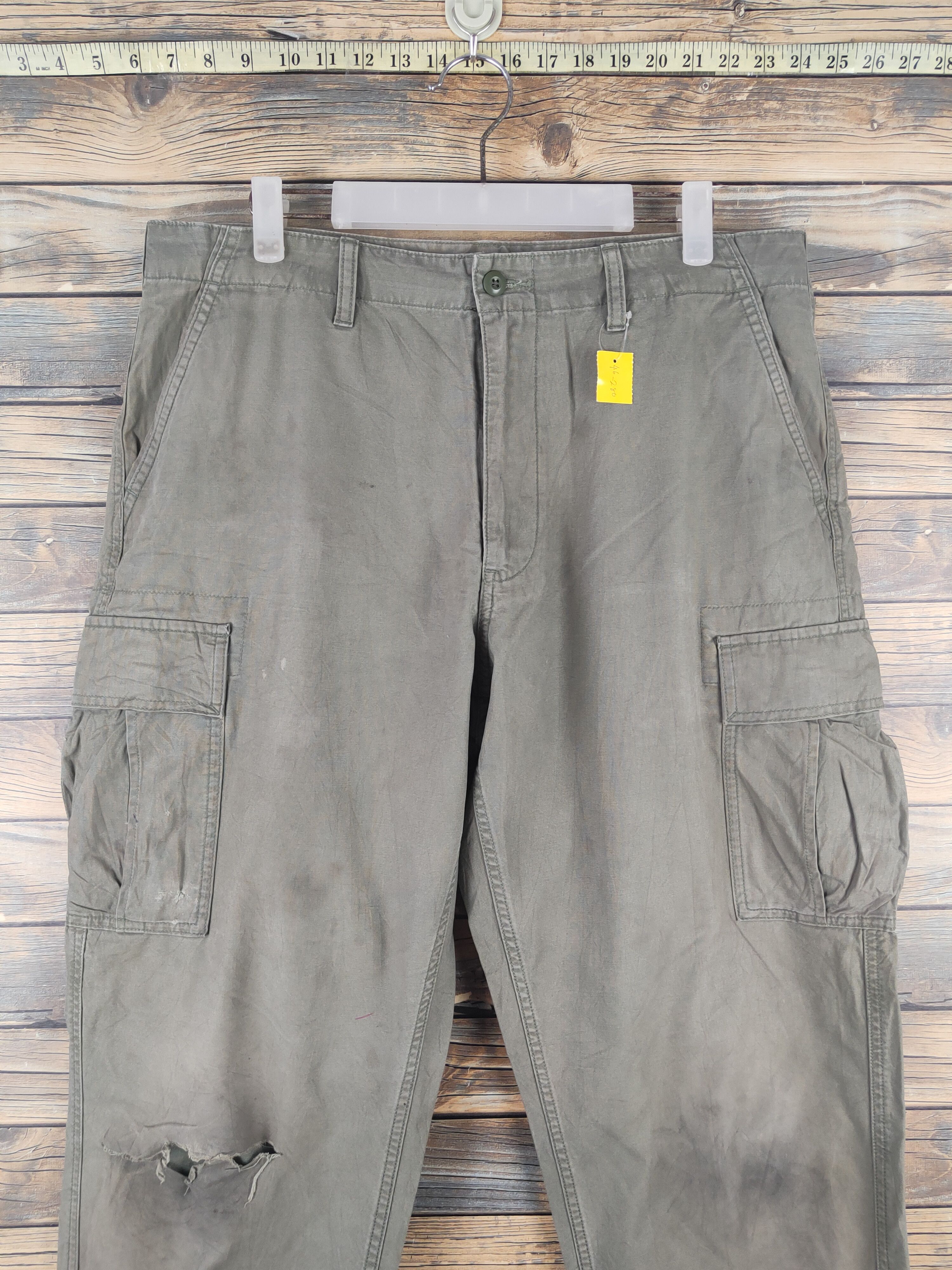 Japanese Brand DL Uniqlo Army Green Faded Multipocket Cargo Pants #46-280T Size US 36 / EU 52 - 2 Thumbnail