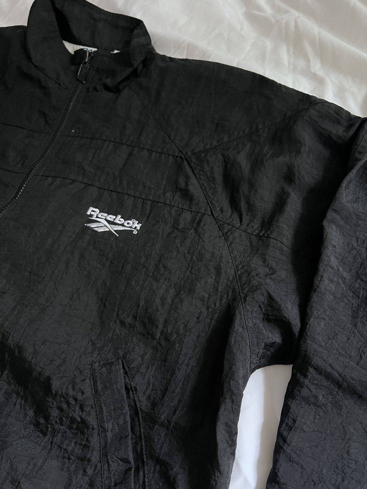 Reebok Vintage Reebok Crushed Nylon Track Jacket M Size US M / EU 48-50 / 2 - 7 Thumbnail