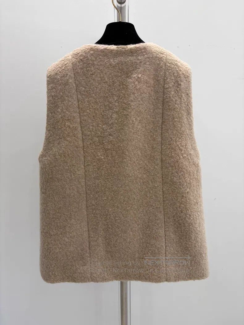 Chanel Chanel Ski series lamb wool vest Size M / US 6-8 / IT 42-44 - 2 Thumbnail