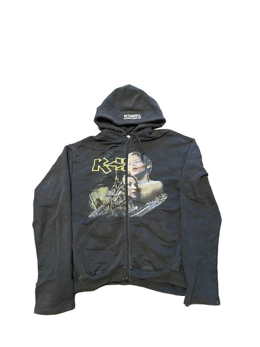 Vetements kiss 2024 titanic hoodie