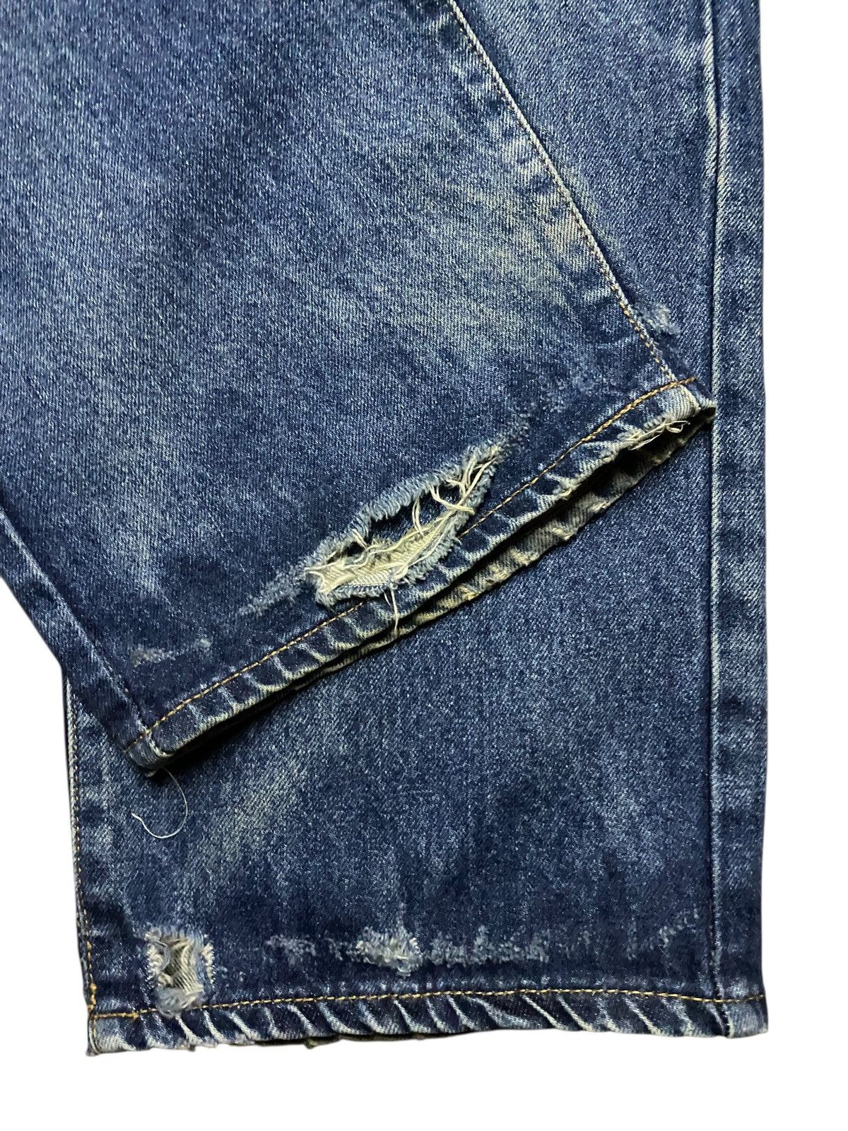 Warehouse Vintage Warehouse Sand Wash Distressed Baggy Jeans Size US 33 - 7 Thumbnail