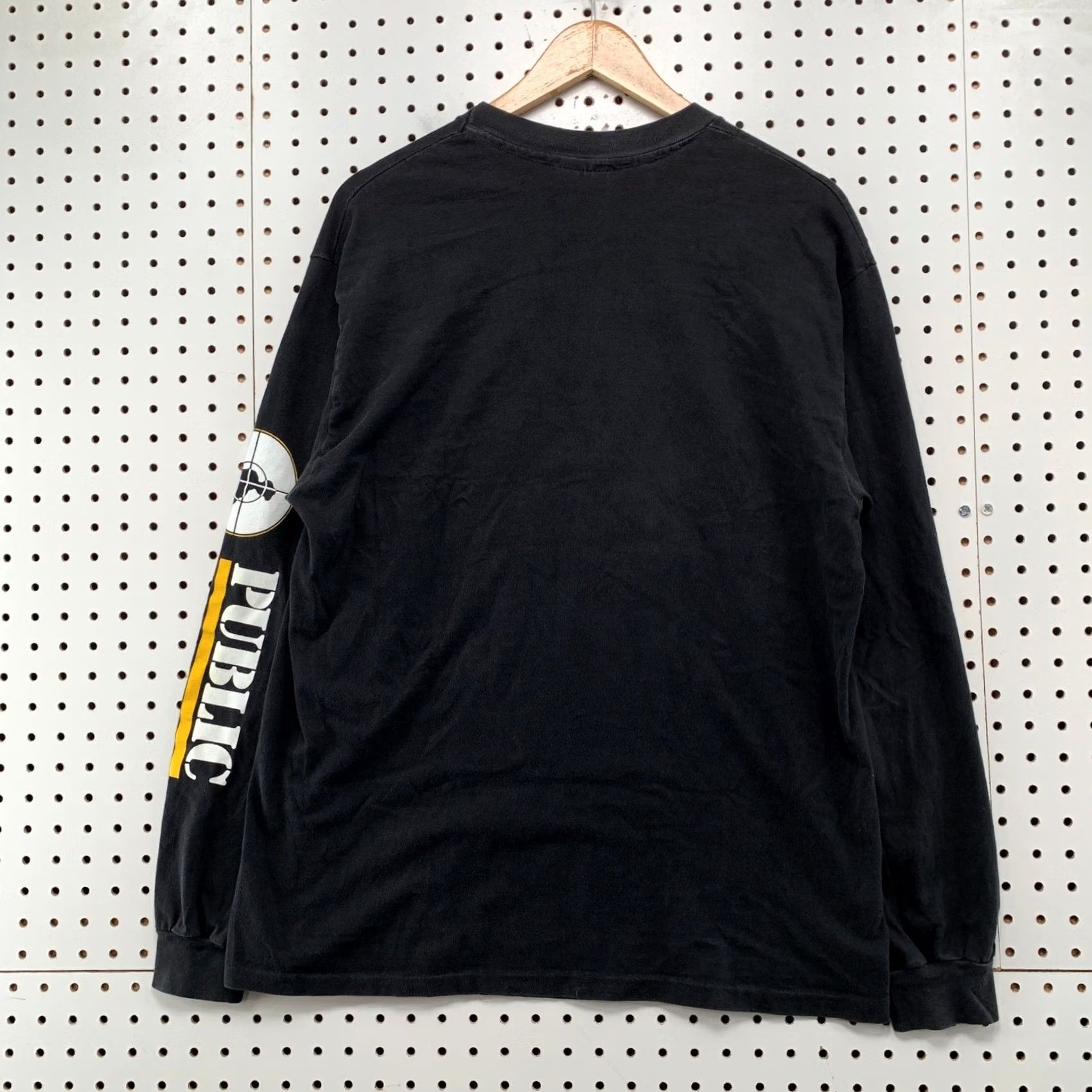 Hanes VINTAGE Public Enemy Long Sleeve T Shirt Mens L Hanes Beefy-T Black 90s Hip Hop Retro Graphic Logo Tee Size US L / EU 52-54 / 3 - 2 Thumbnail