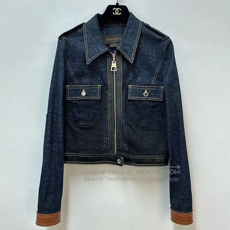Other Louis Vuitton Women's Cropped Jacket in Deep Purple . Size M / US 6-8 / IT 42-44 - 1 Thumbnail