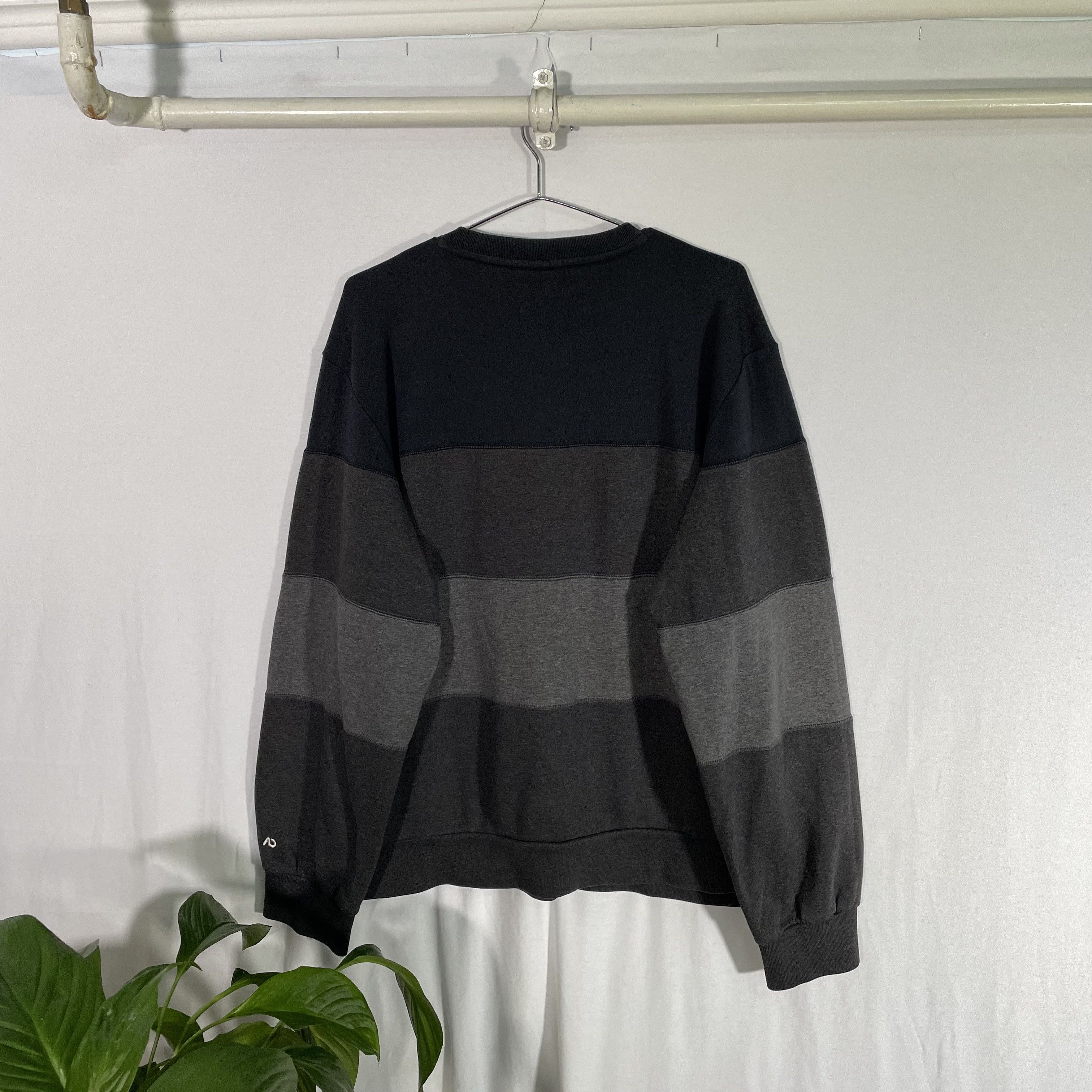 Nike Vintage Custom Nike Tiger Sweatshirt art grunge opium y2k Size US XL / EU 56 / 4 - 8 Thumbnail