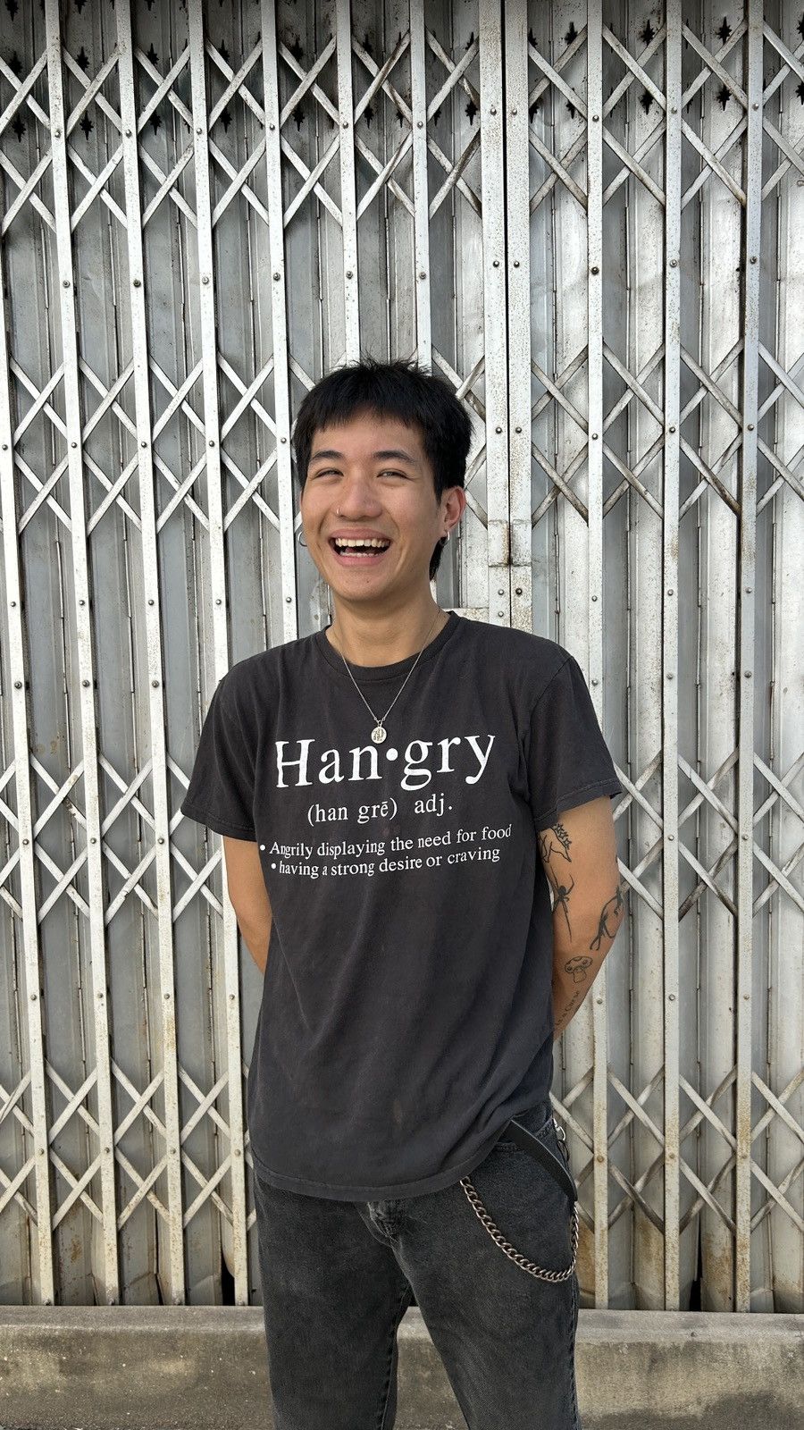 Vintage 1990s Hangry T-Shirt Size US M / EU 48-50 / 2 - 1 Thumbnail