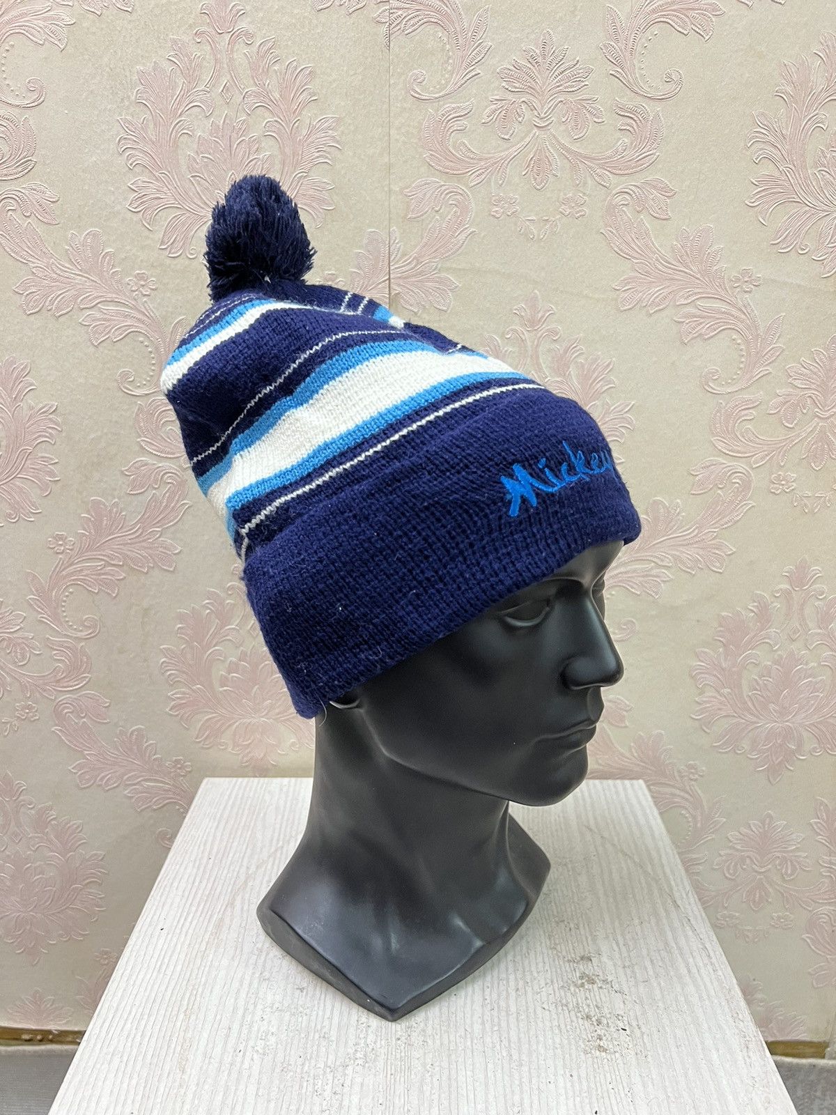 Disney × Mickey Mouse Mickey Mouse Cartoon Beanie Hats Size ONE SIZE - 4 Thumbnail