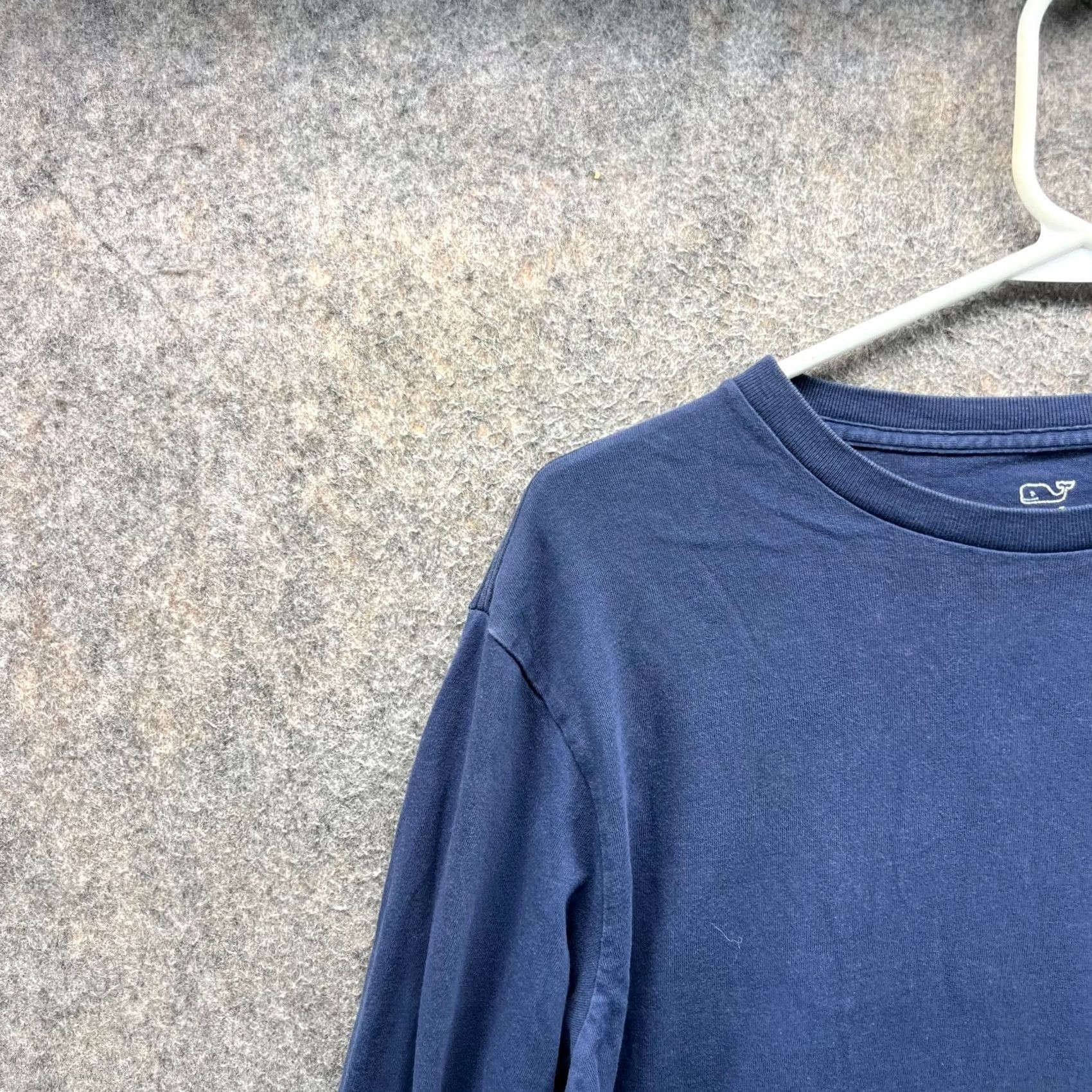 Vineyard Vines Vineyard Vines Shirt Mens XS Navy Long Sleeve Pocket Graphic Big Whale Print Tee Size US XS / EU 42 / 0 - 4 Thumbnail