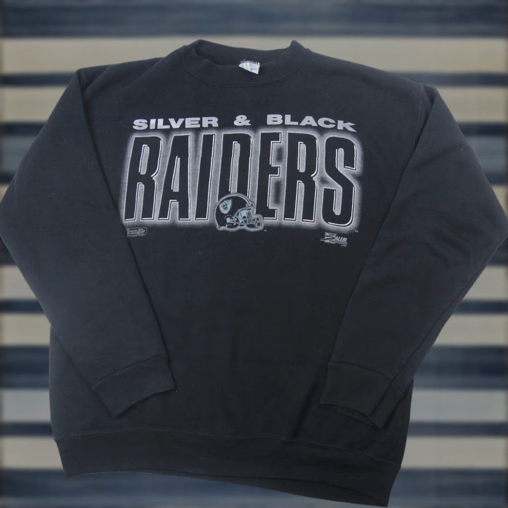 Salem Sportswear VINTAGE Salem Sportswear NFL Raiders Sweatshirt Mens Large Black Spellout Size US L / EU 52-54 / 3 - 1 Thumbnail