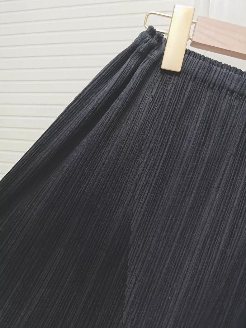 Issey Miyake issey miyake size:1 Black capri pants Size US 27 - 3 Thumbnail