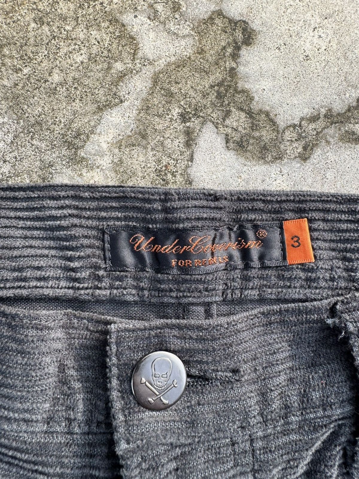 Jun Takahashi AW05 “Arts & Crafts” Horizontal Corduroy Pants Size US 31 - 4 Thumbnail
