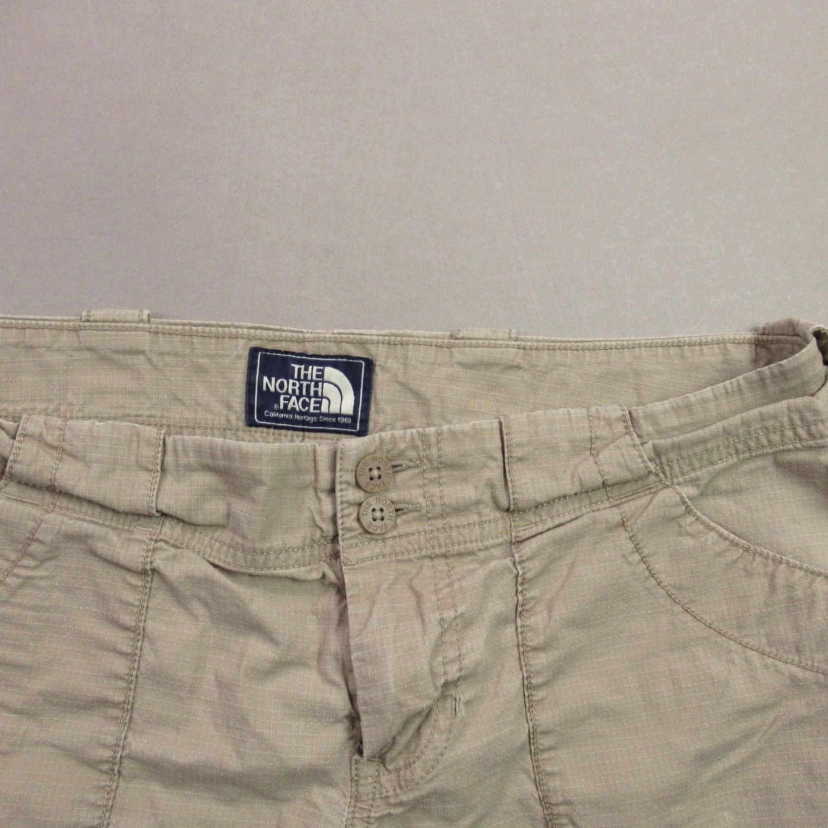 The North Face The North Face Women's 10 Chino Shorts - Beige / Khaki Stone, Lightweight Nylon, 5 in Inseam, Pockets, FlashDry, DWR, Logo, Casual Hiking Size 32" / US 10 / IT 46 - 3 Thumbnail