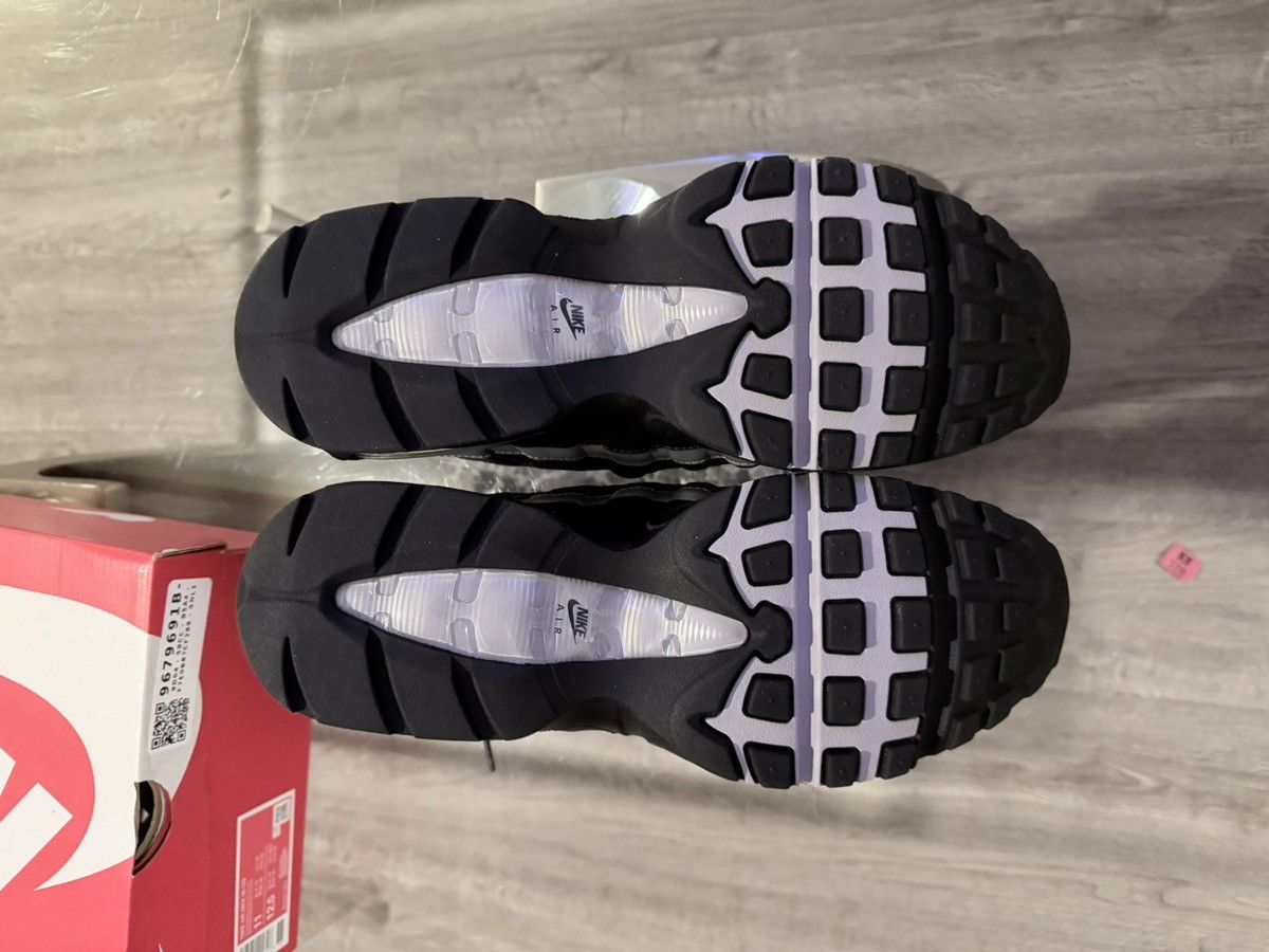 Nike Nike Air Max 95 OG Size US 11 / EU 44 - 5 Thumbnail