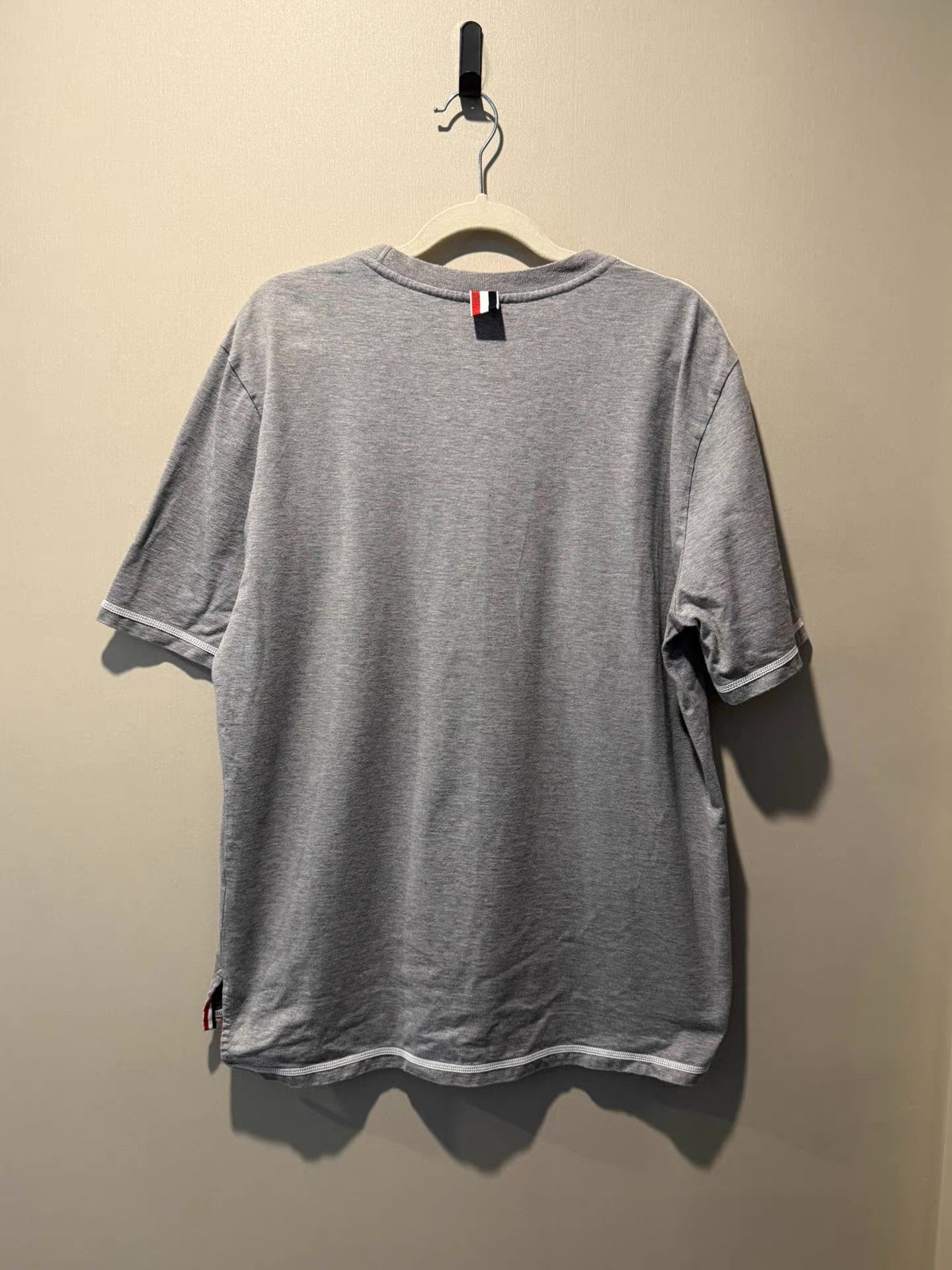 Thom Browne Thom Browne short-sleeve Ｑ20 Size US L / EU 52-54 / 3 - 3 Thumbnail